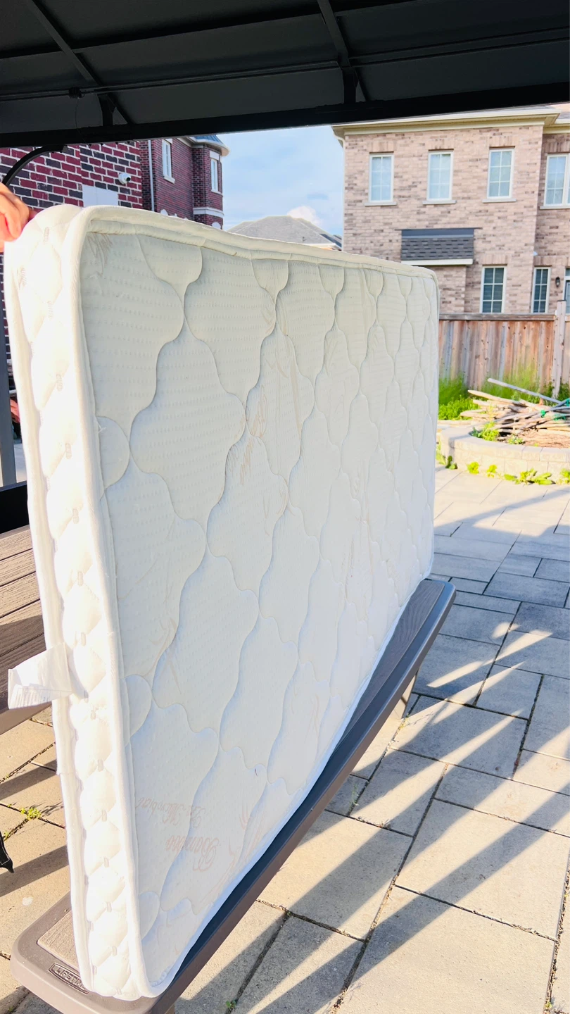 Single Mattress with Coconut Fibre and Foam
