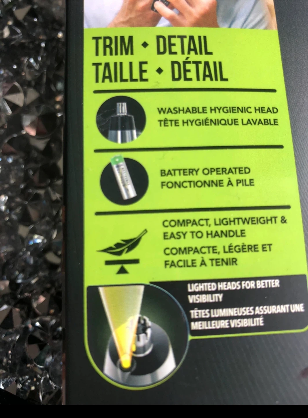 ⚽️ NEW Wahl Lithium Lighted Ear, Nose & Eyebrow Trimmer - photo 2