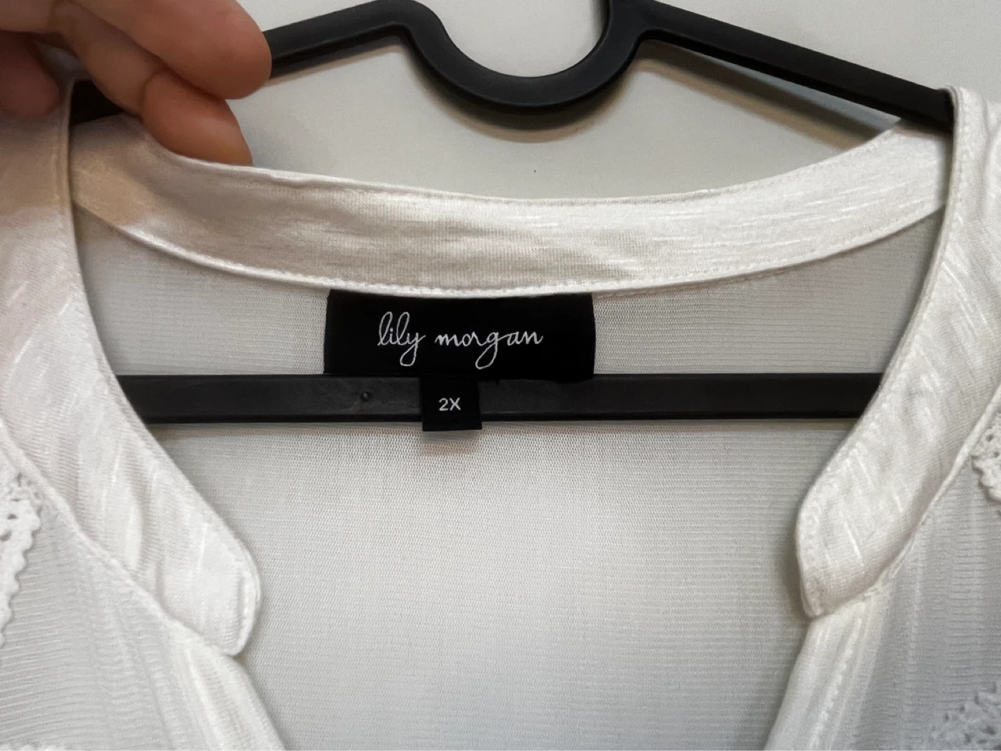 ⚽ Lily Morgan White Sleeveless Mesh Lace Top - photo 5