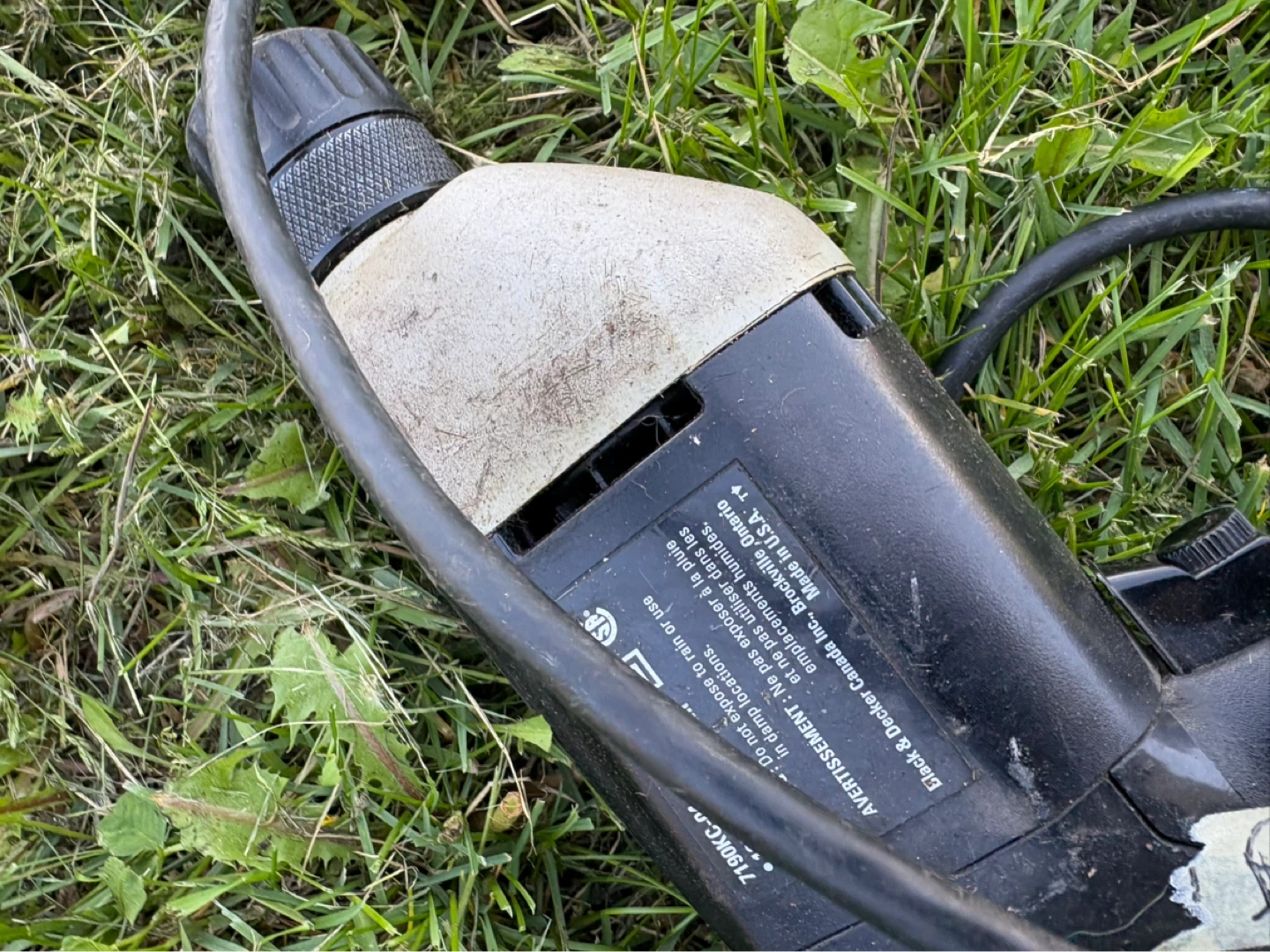 Black & Decker 10mm Corded Drill - photo 4