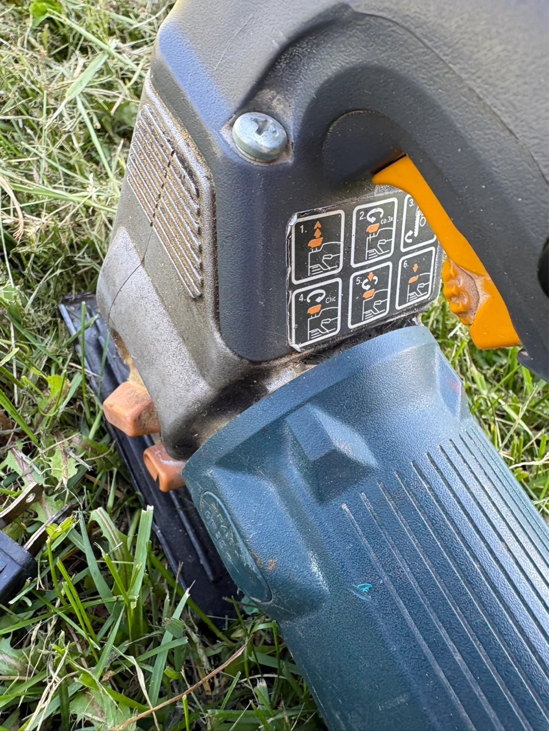 Black & Decker 10mm Corded Drill