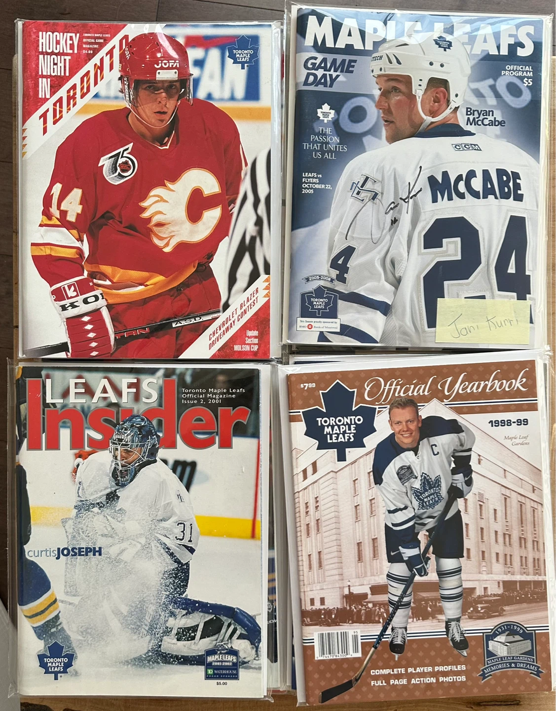 Toronto Maple Leafs Vintage Hockey Programs - photo 5