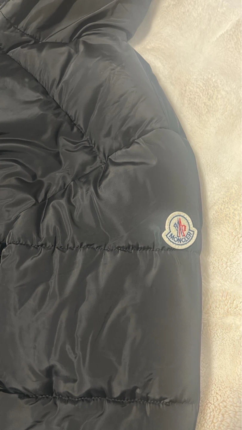 Moncler Puffer Jacket - photo 3