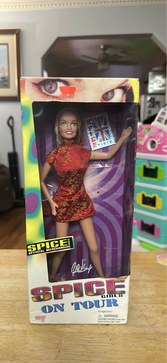 Spice Girls On Tour Ginger Spice