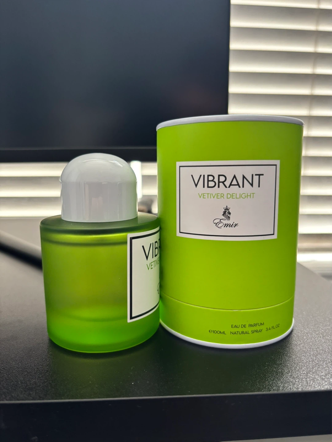 Vibrant Vetiver Delight Eau de Parfum 100ml - photo 2