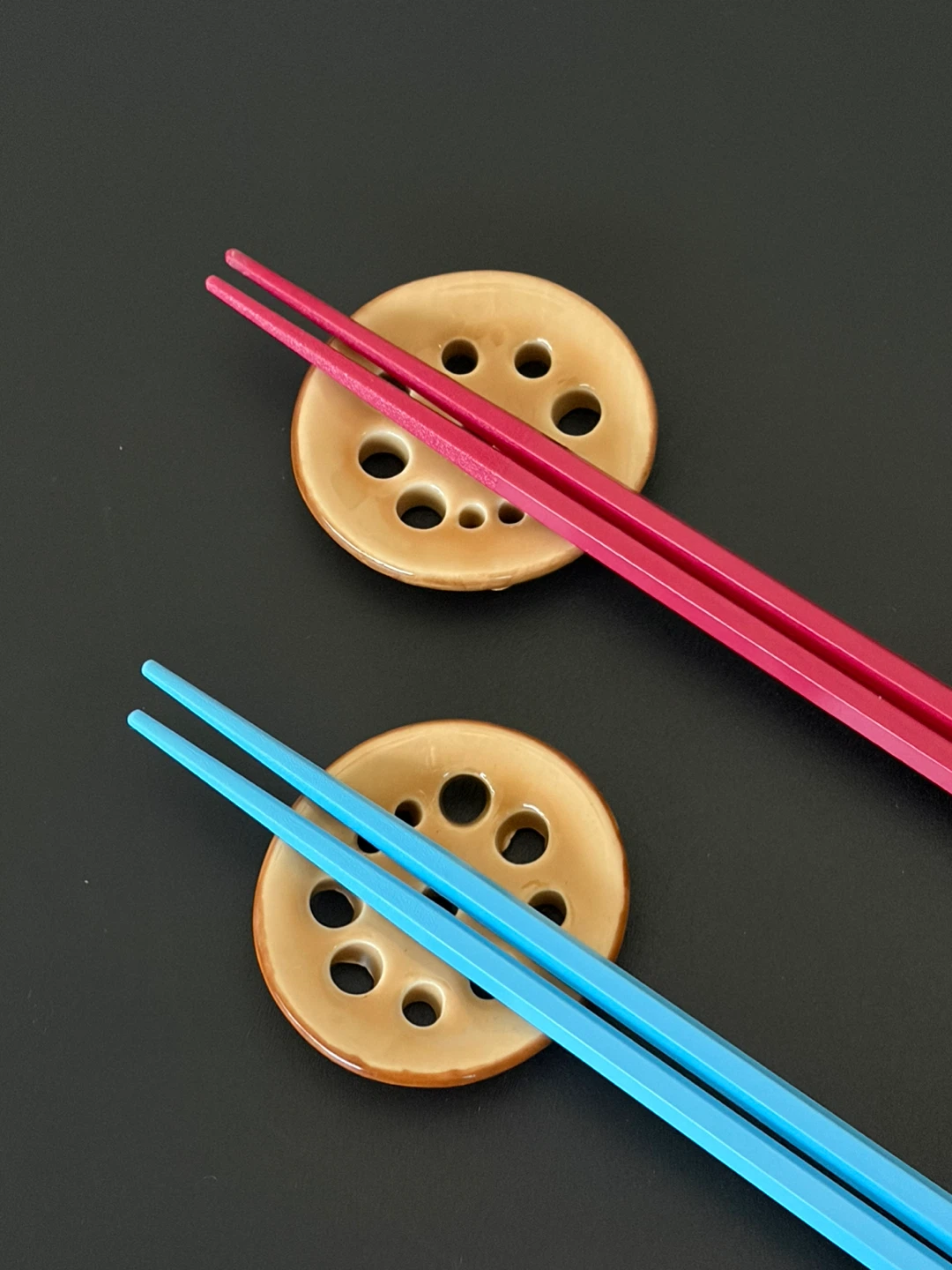 Set of 3 Chopsticks with 2 Holders ⚽️ - photo 3