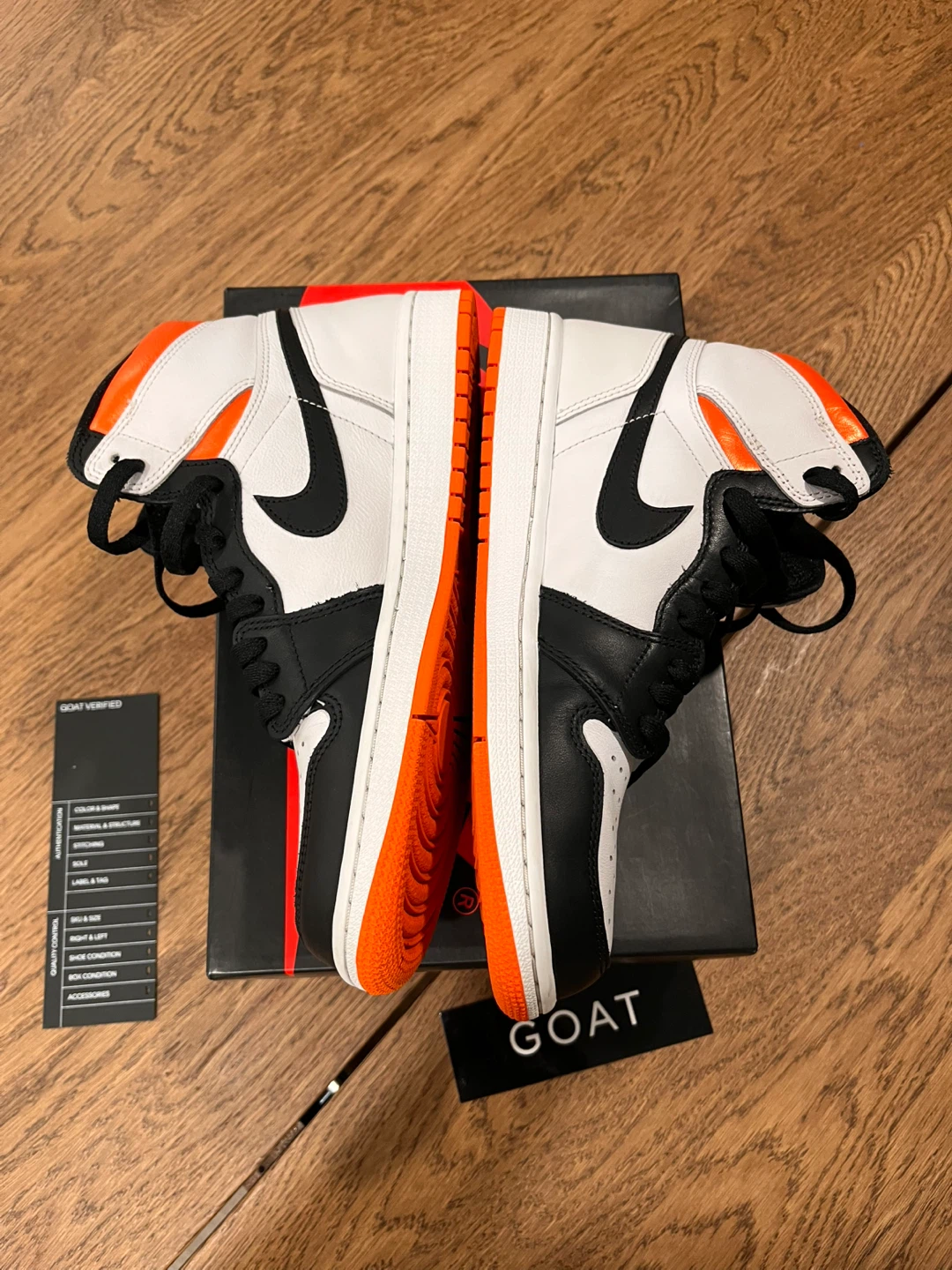 Jordan 1 High Electro Orange Size 9 - photo 4