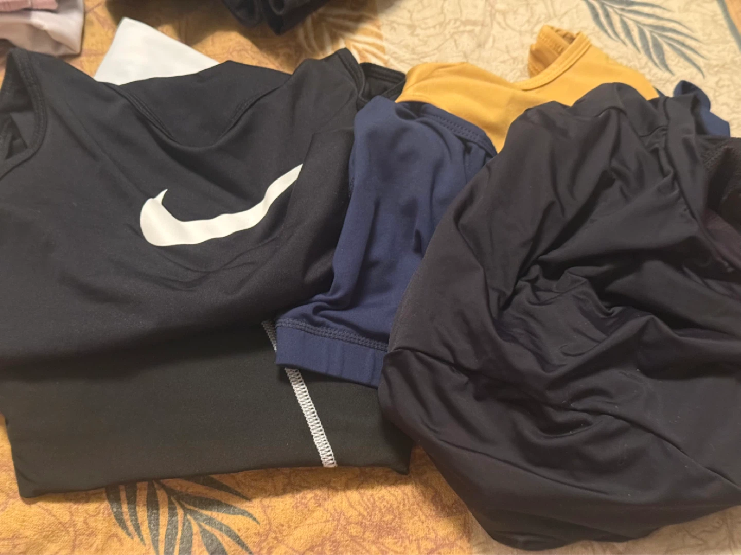 Nike & Shein gym wear