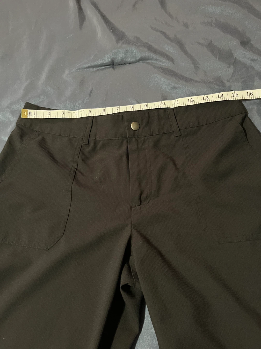 Size 6 Black Capris - photo 4