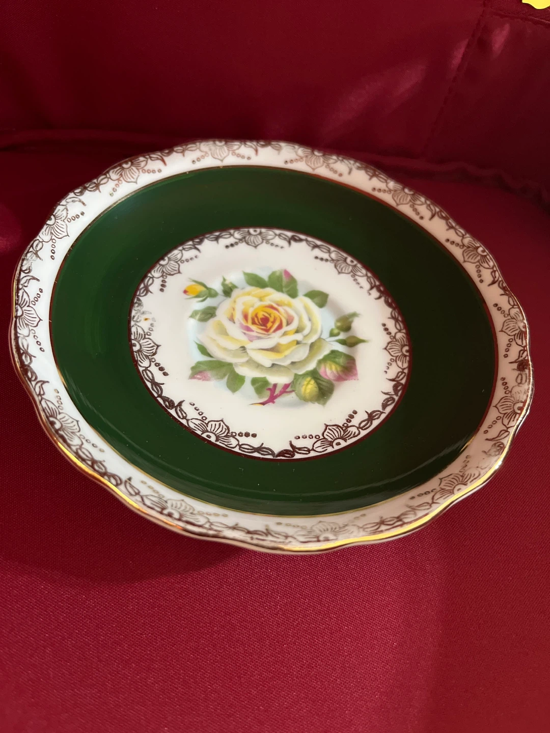 ⚽ Regency Genuine Bone China Saucer - Rose Design