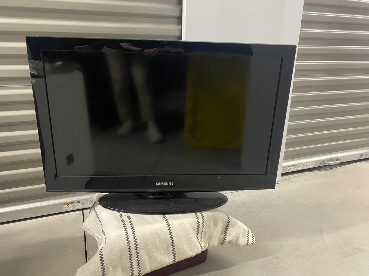 Samsung 32" HD TV LN32D403