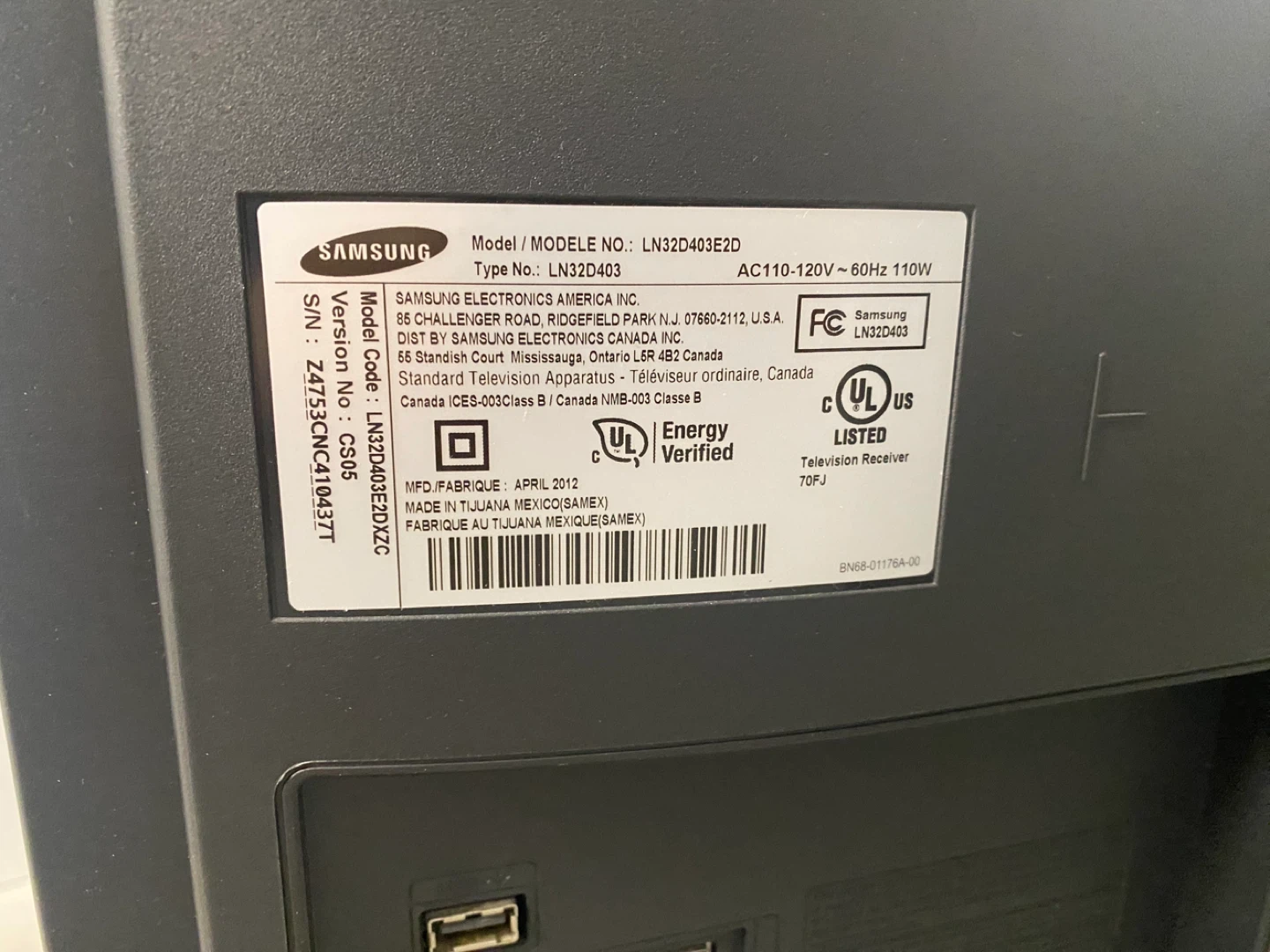 Samsung 32" HD TV LN32D403 - photo 2