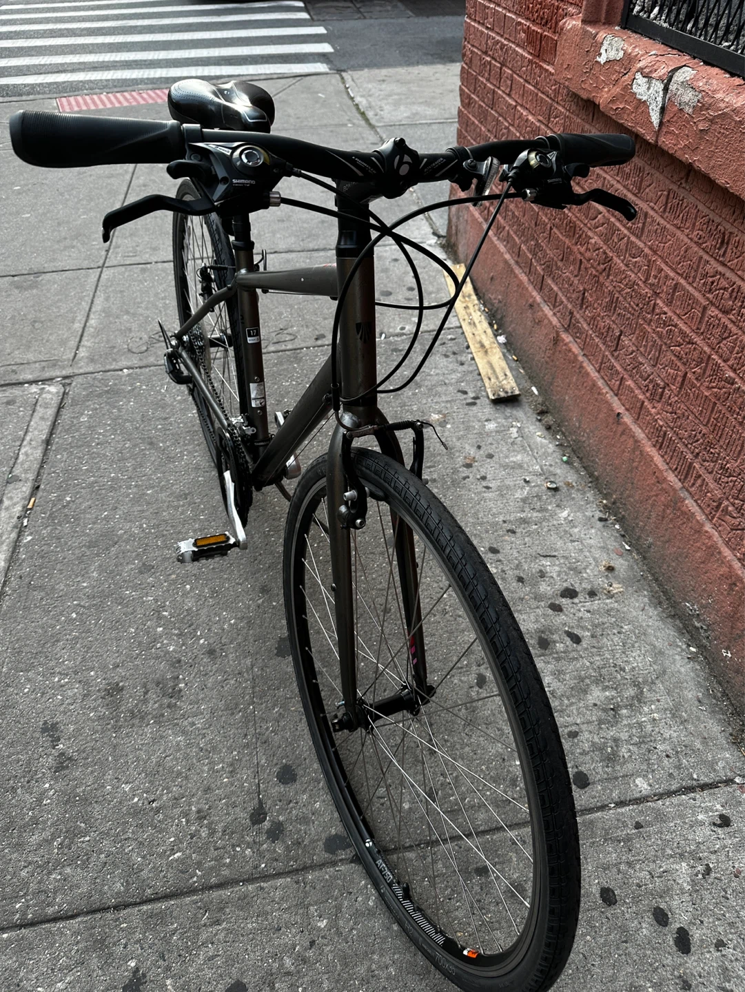 Trek FX 2 Hybrid Bike - photo 4