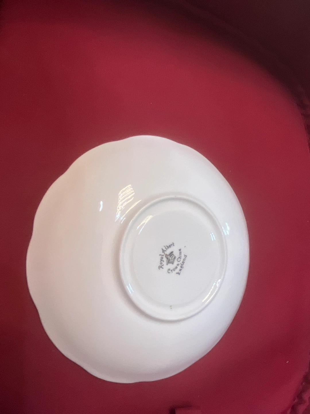 ⚽ Royal Albert Crown China Saucer - photo 4