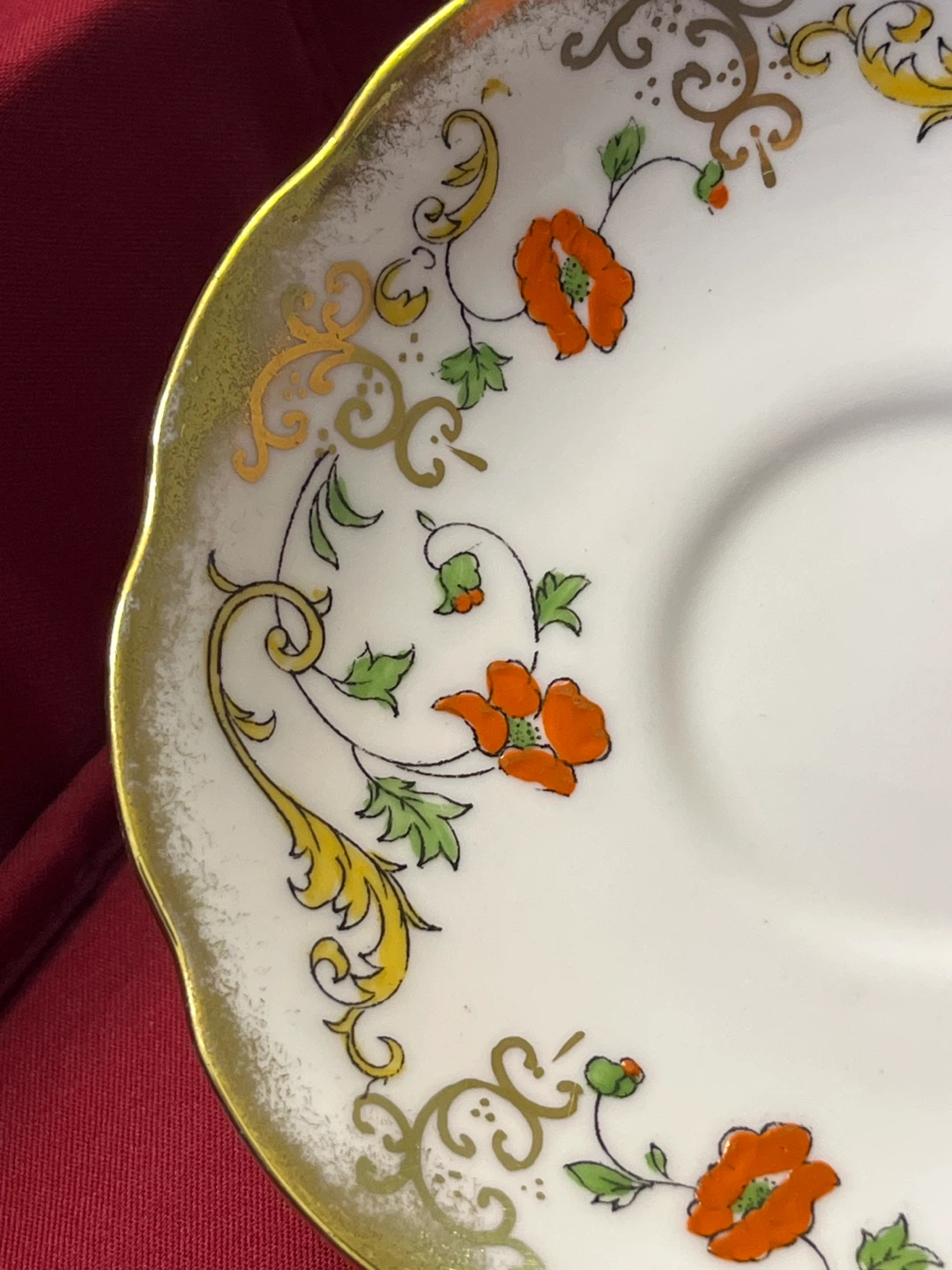 ⚽ Royal Albert Crown China Saucer - photo 2