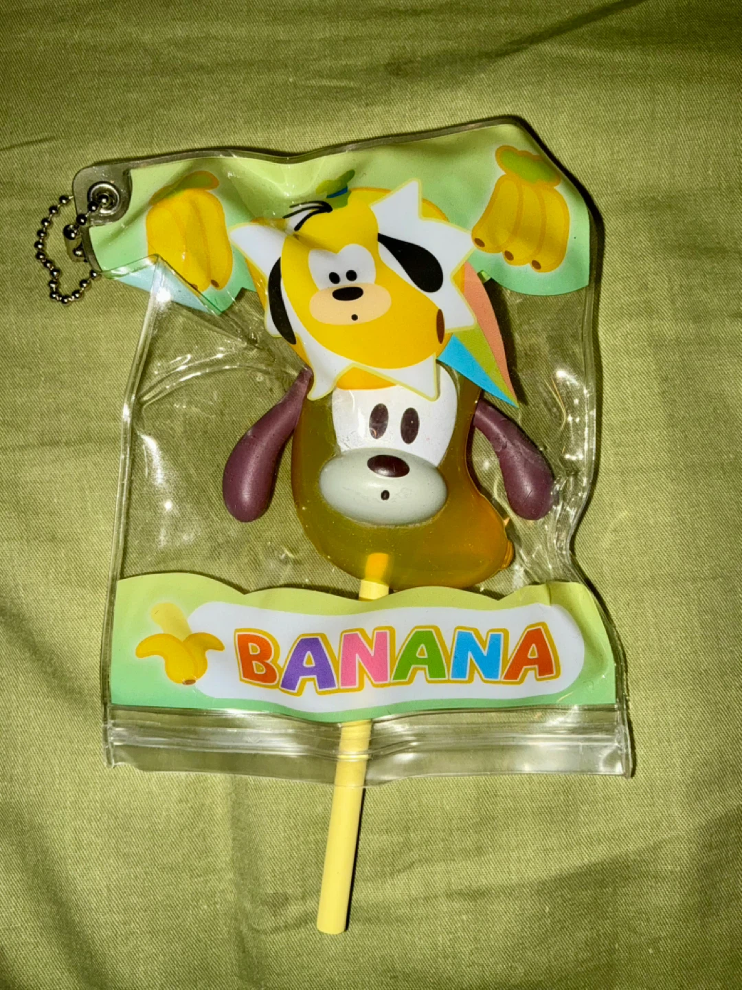 Disney Goofy Banana Character Keychain ⚽