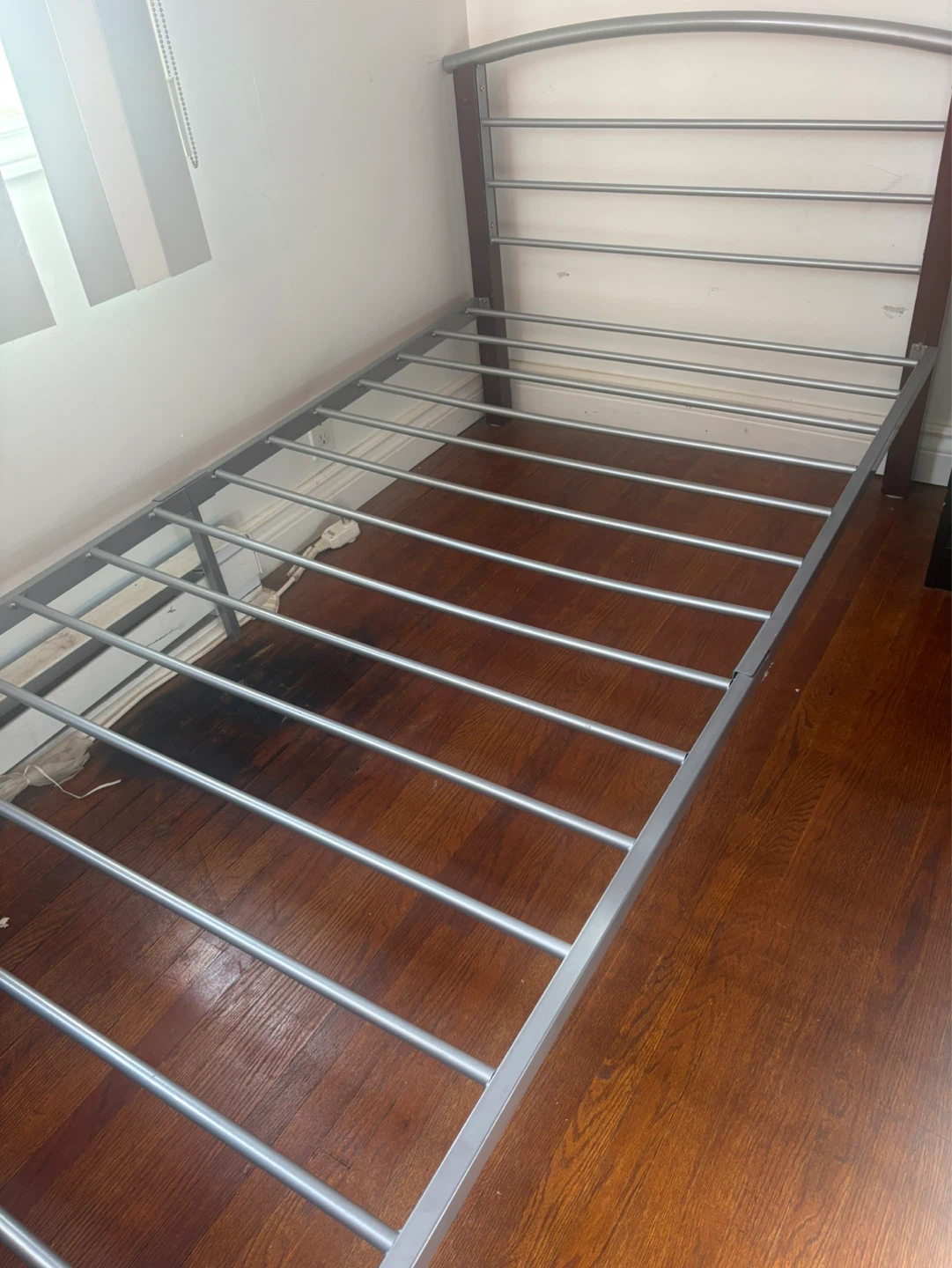 Metal Twin Bed Frame - photo 3
