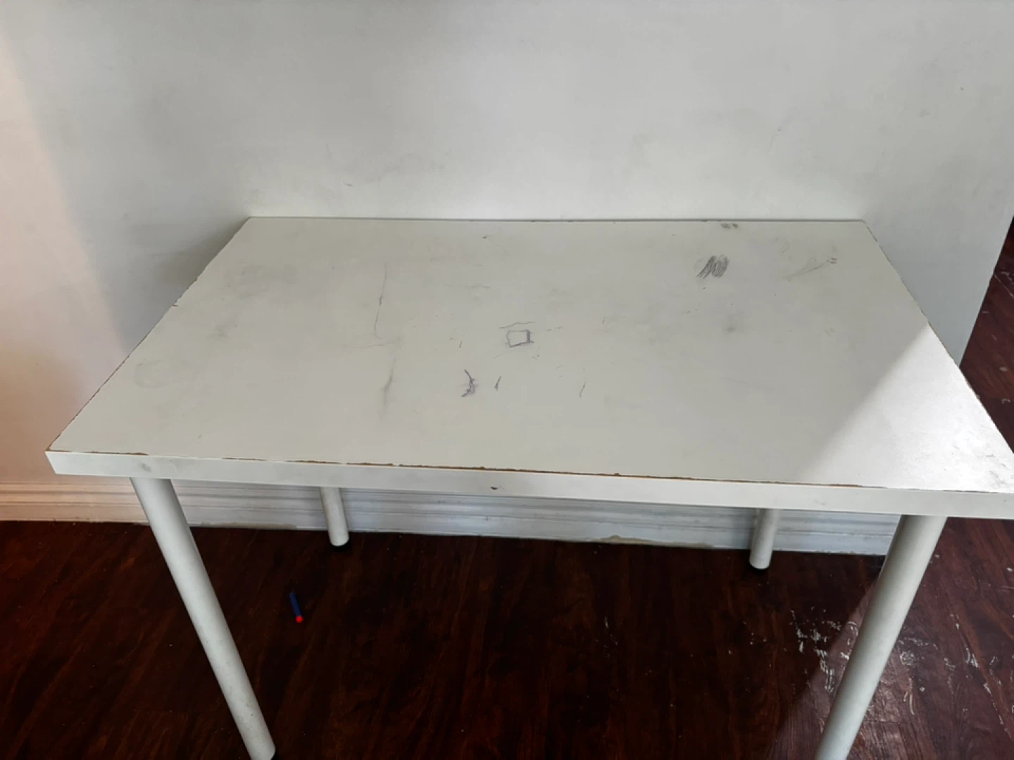 White Desk IKEA