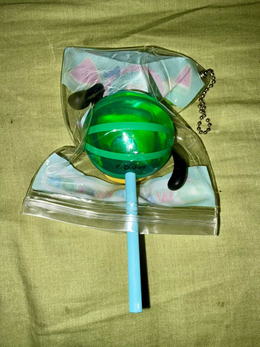 Disney Pluto Watermelon Keychain ⚽ - photo 2