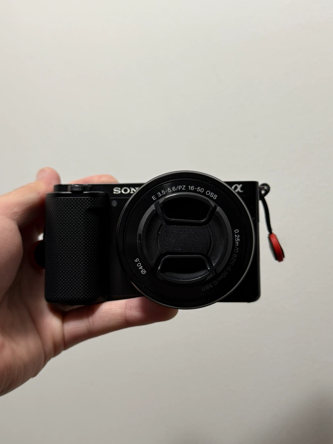 Sony ZV-E10 Camera with Accessories - photo 5