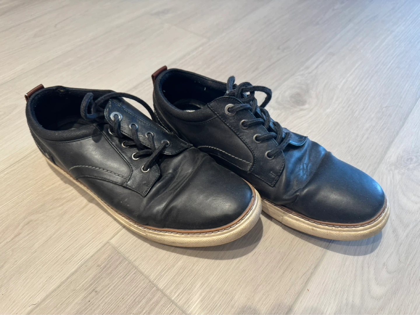 Denver Hayes Black Leather Lace-up Shoes - Men's US 10