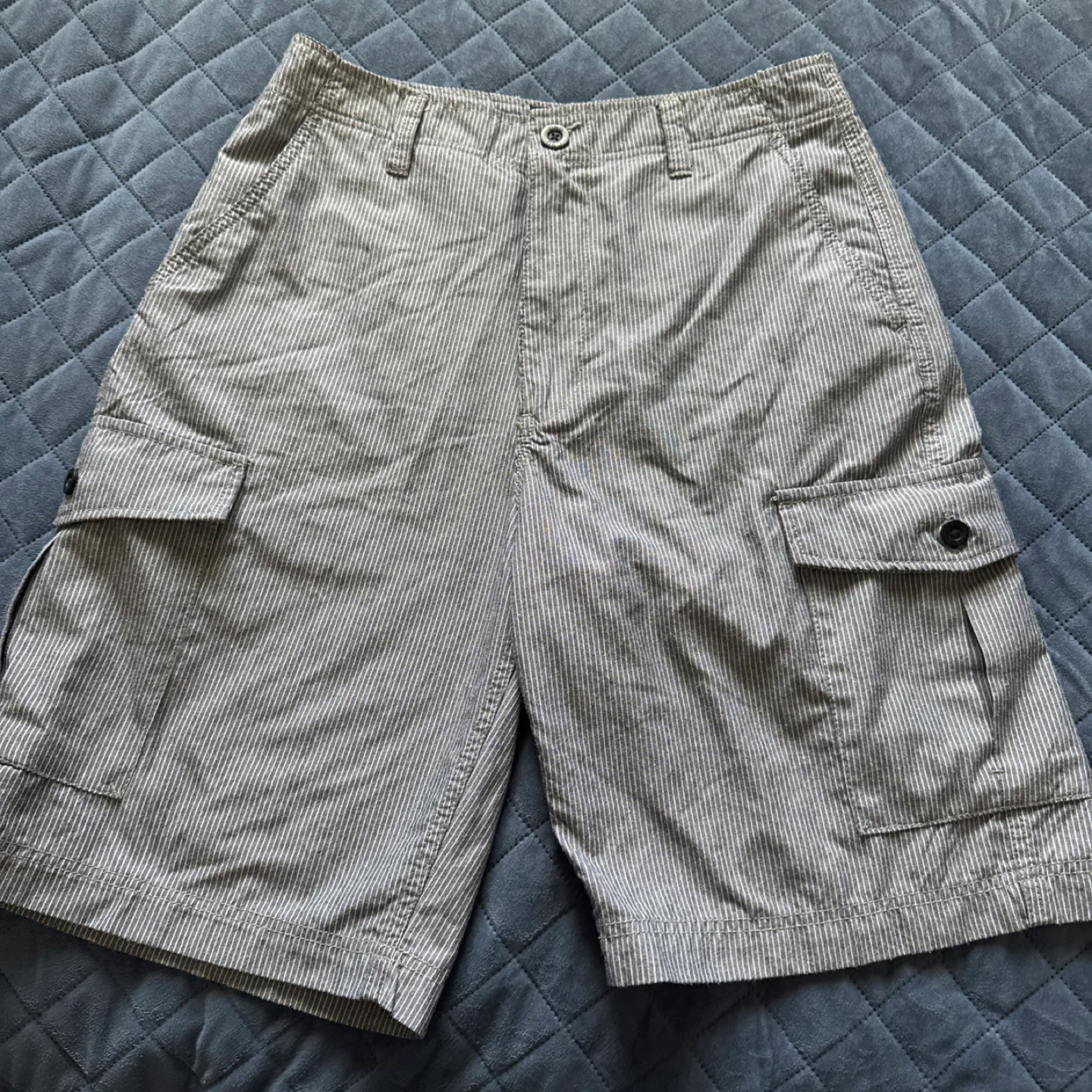 CSG Champs Sports Gear Cargo Shorts Size 32