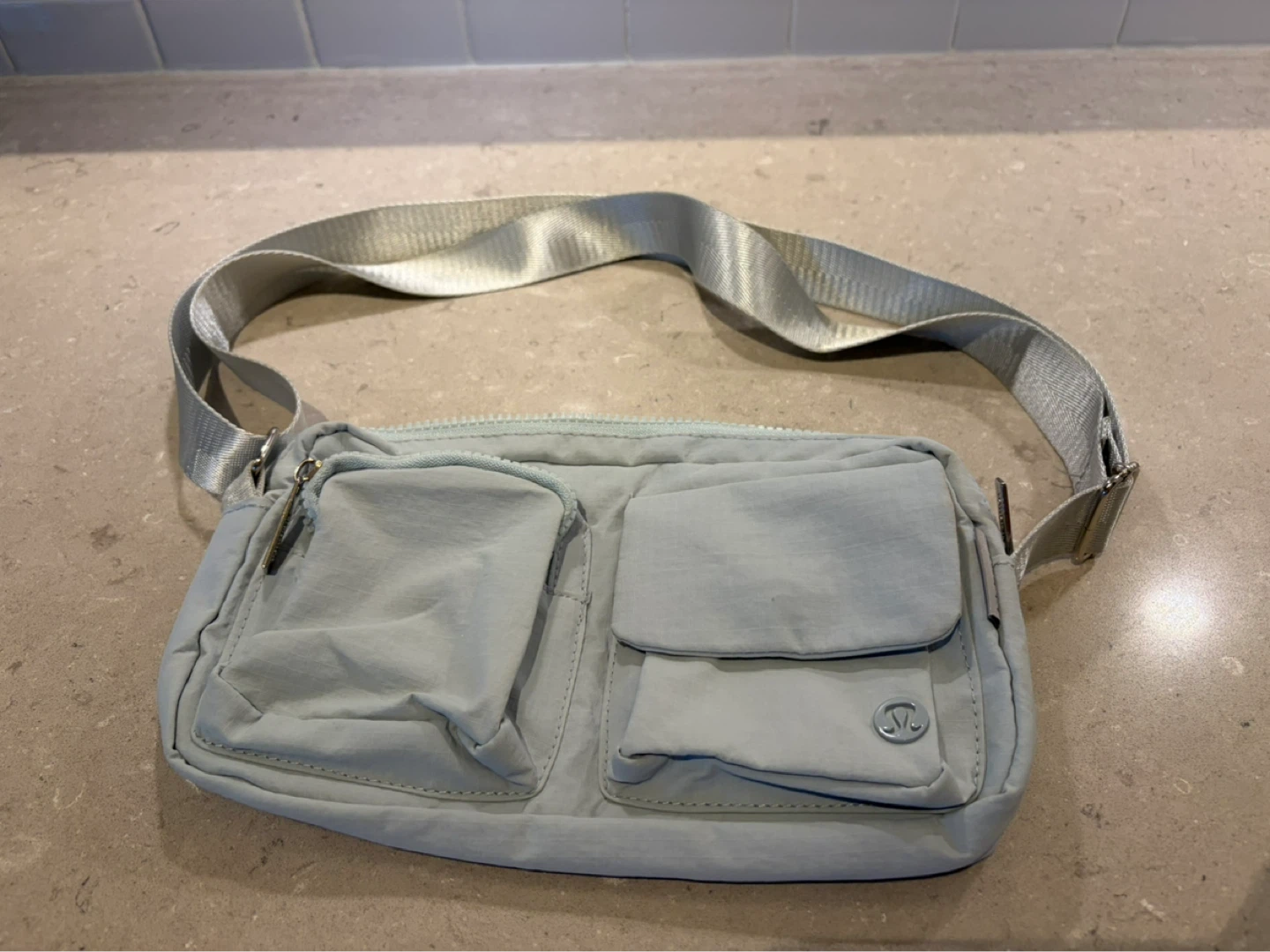 Lululemon Everywhere Belt Bag