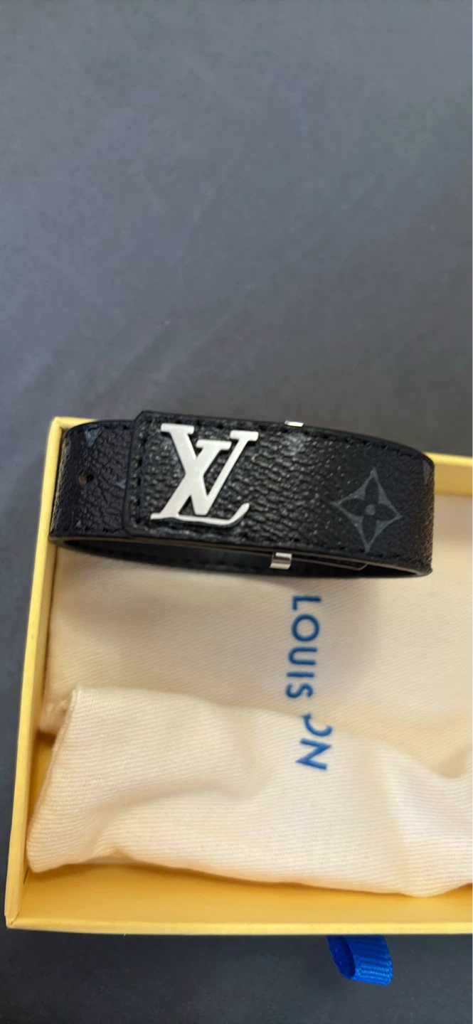 Lv bracelet  new - photo 5