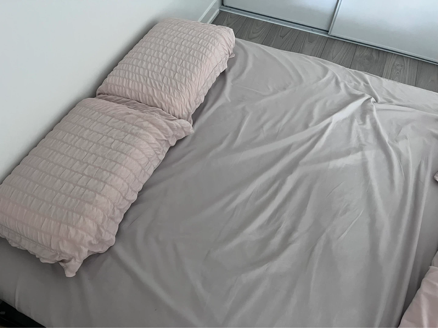 Hybrid Medium Firm Queen Mattress