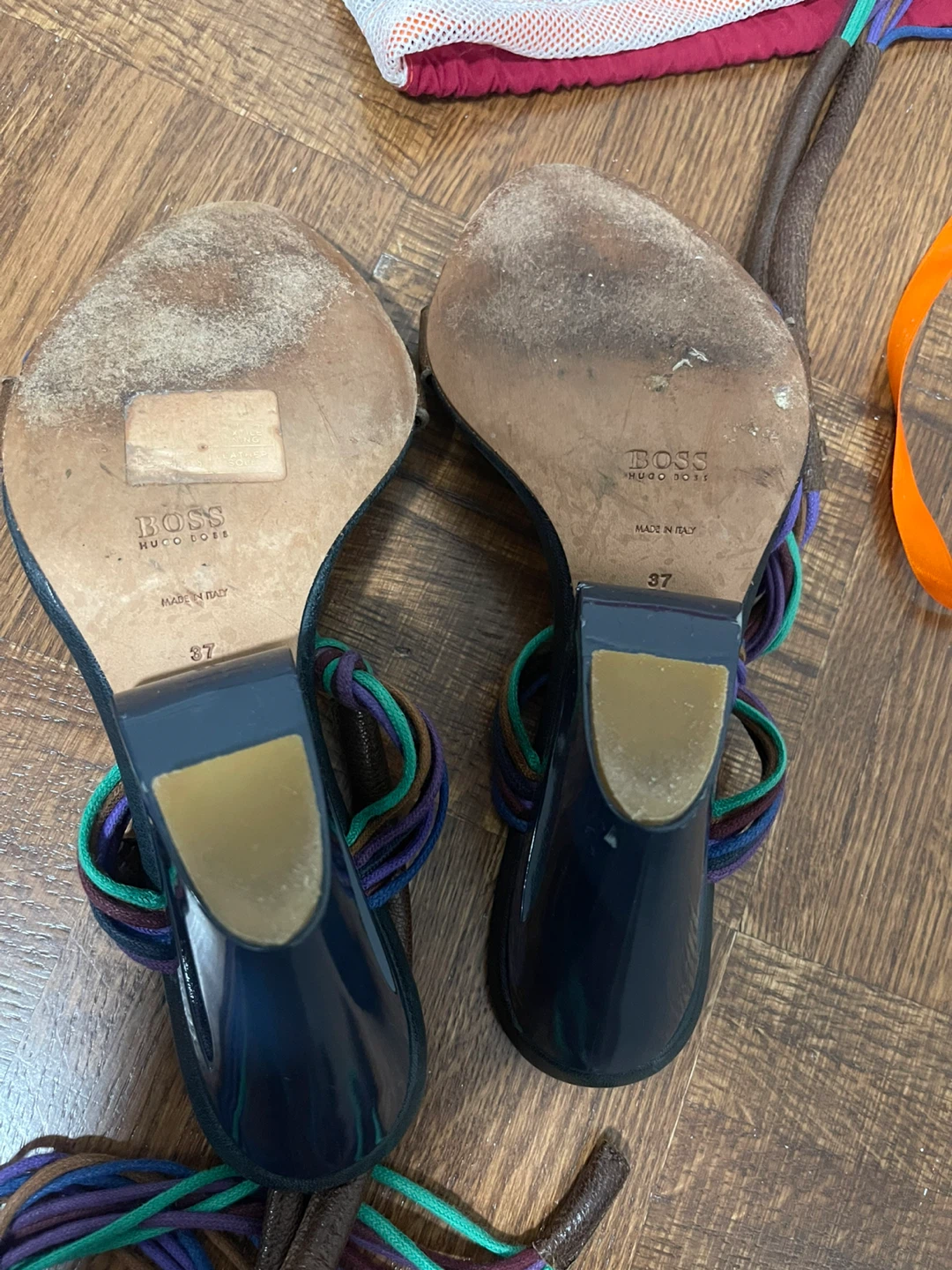 ⚽️BOSS Hugo Boss Women's Strappy Heels Size 37 - photo 4