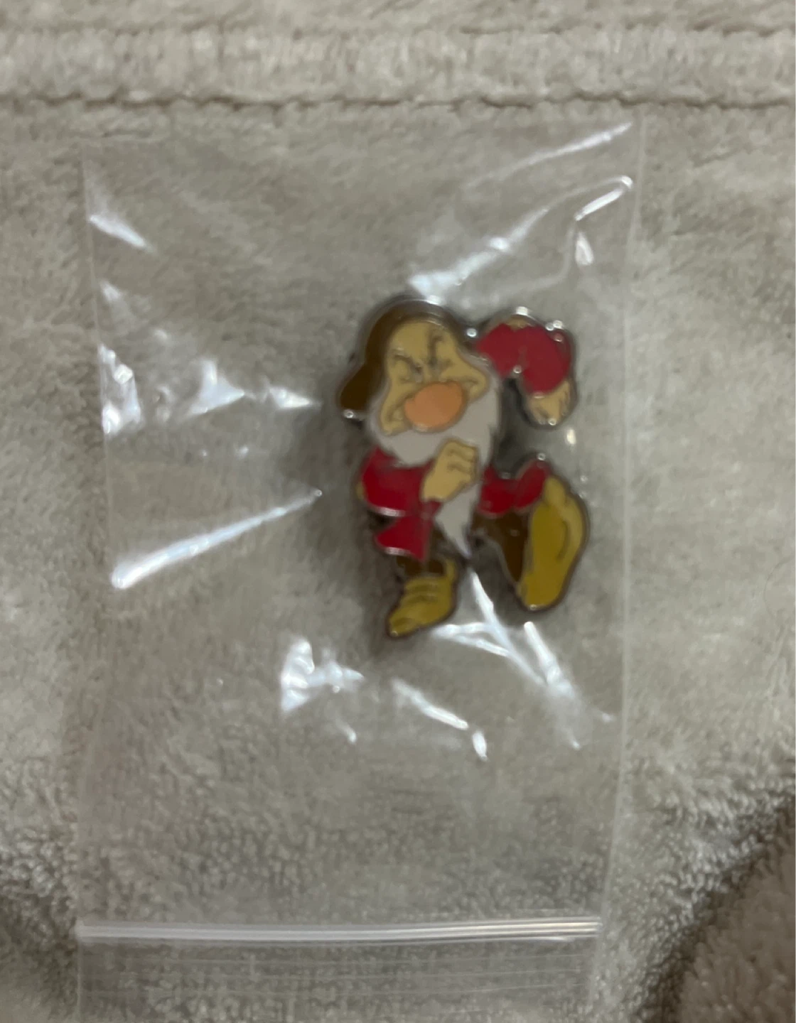 ⚽️Disney Grumpy Snow White Enamel Pin