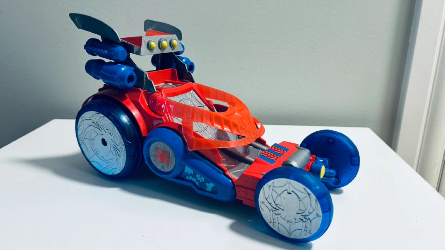 Spider-Man Vehicle Toy by Hasbro (2012) – Marvel Super Hero Car