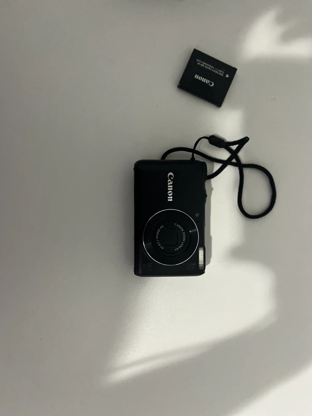 Canon Digital Camera - photo 3