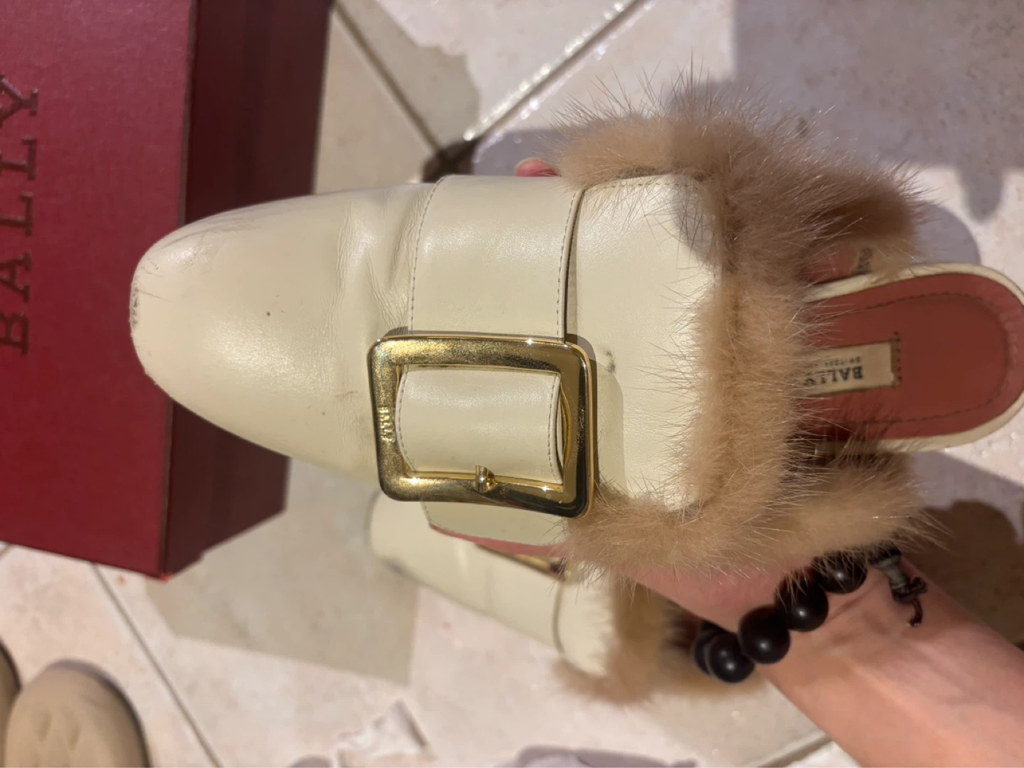 Bally Fur Mules Size 39 - photo 2