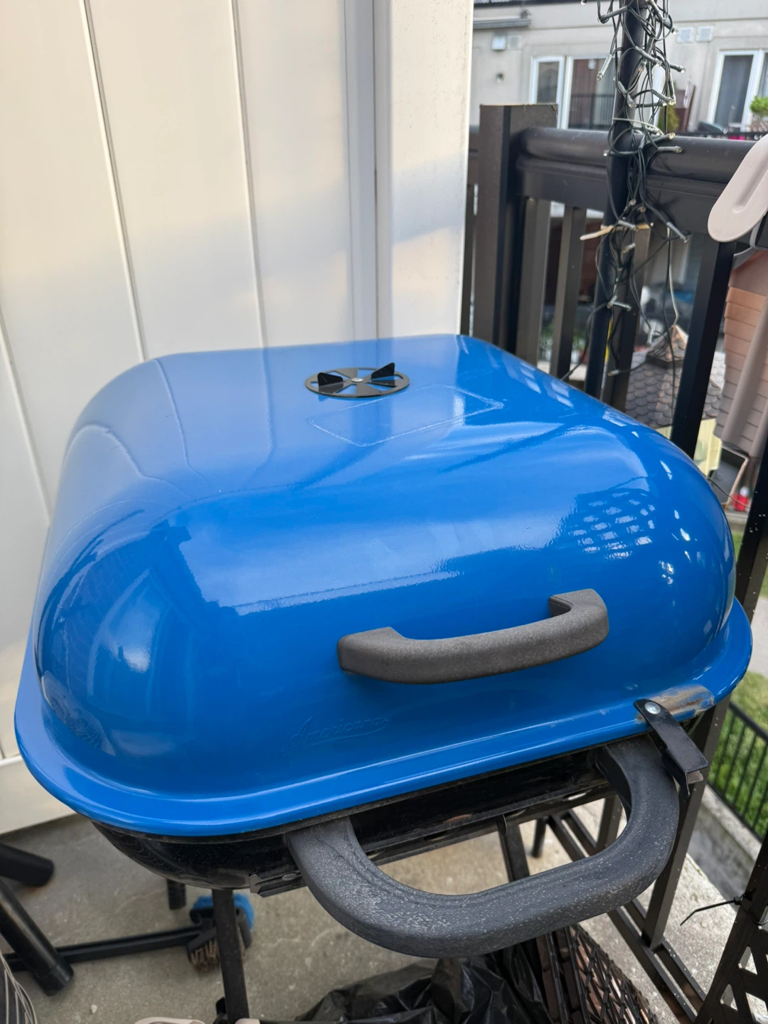 Americana Walk-A-Bout Portable Charcoal BBQ Grill - photo 2