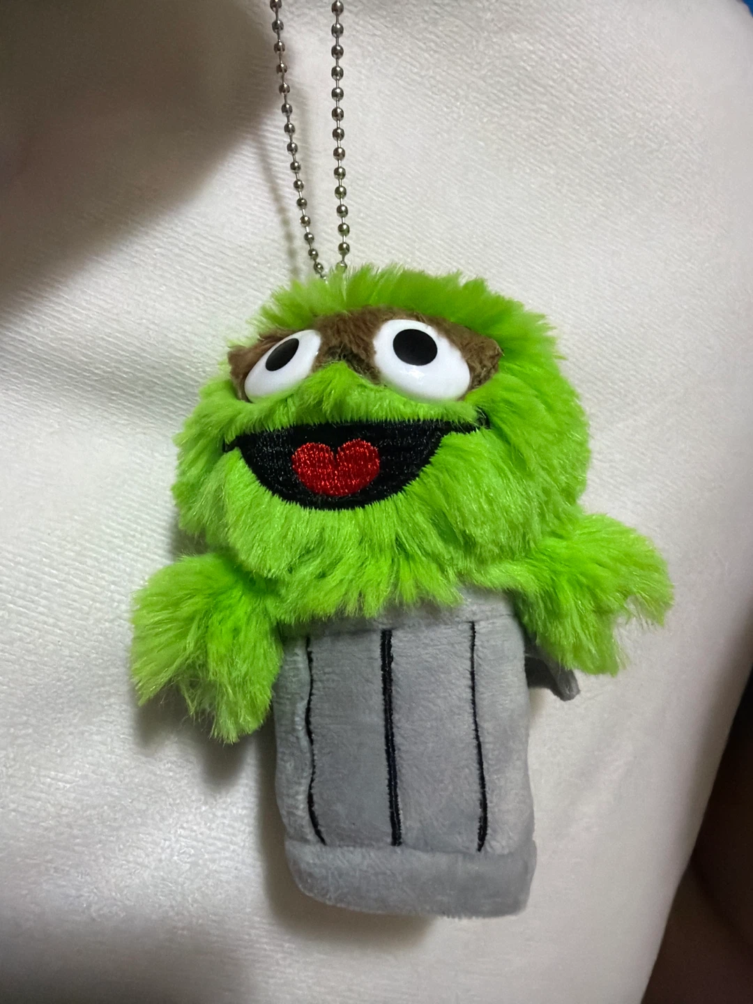 ⚽️Sesame Street Oscar the Grouch Keychain Plush