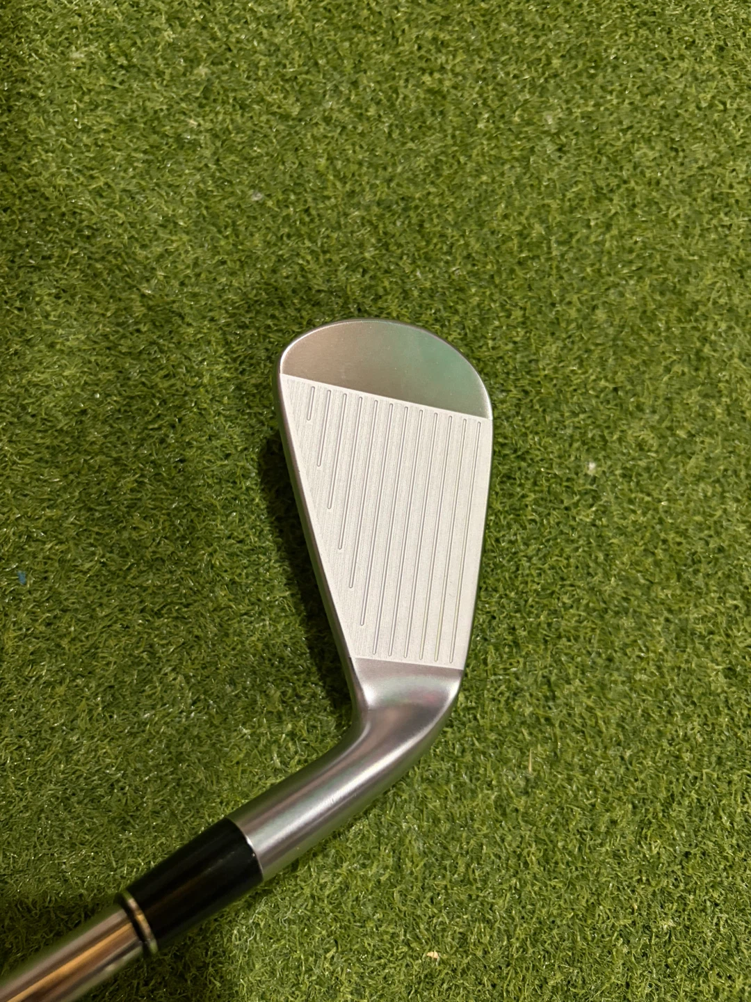 Srixon ZXiU 2 iron - photo 5