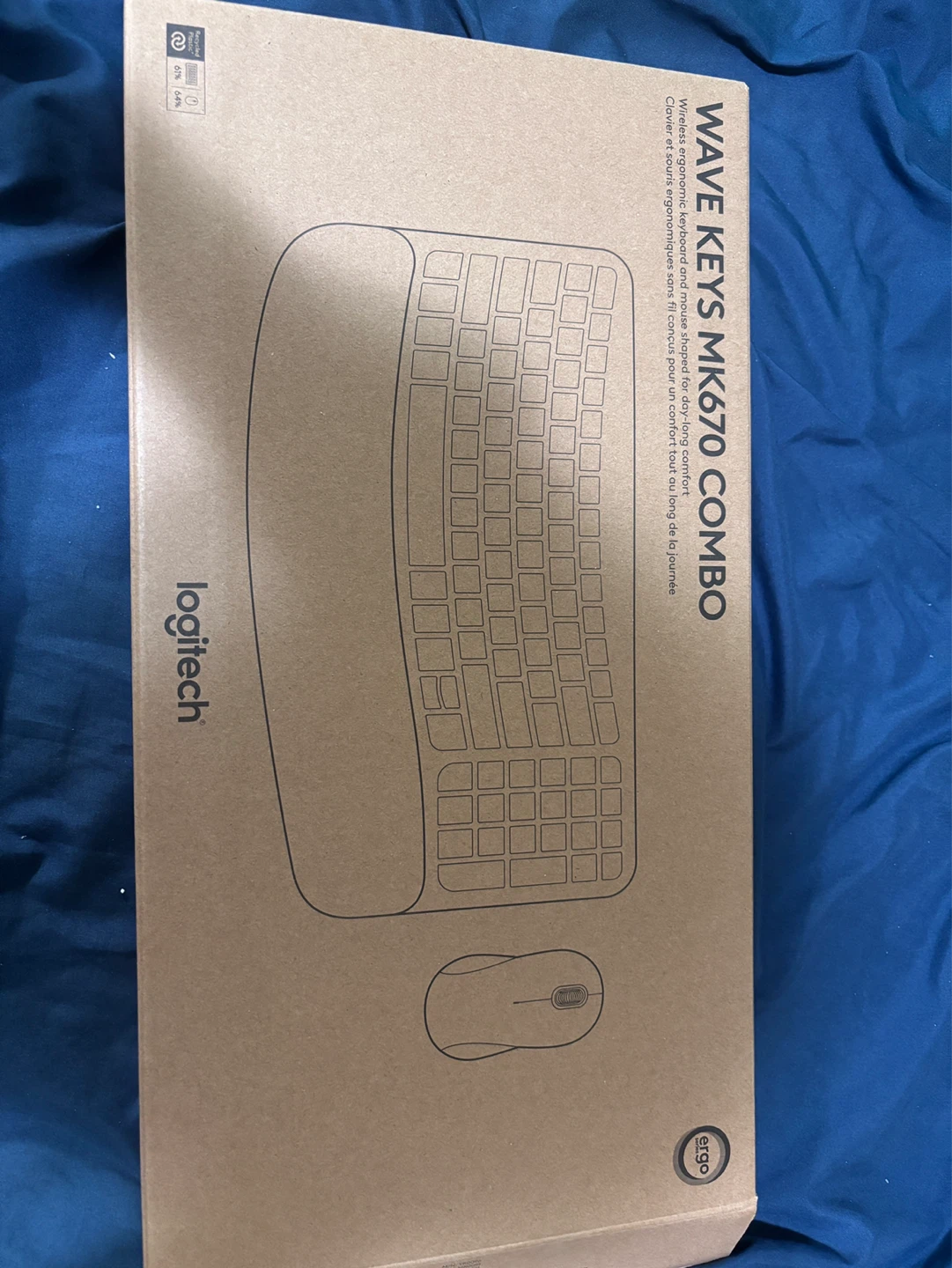 Logitech Wave Keys MK670 Combo (wireless keyboard and mouse).