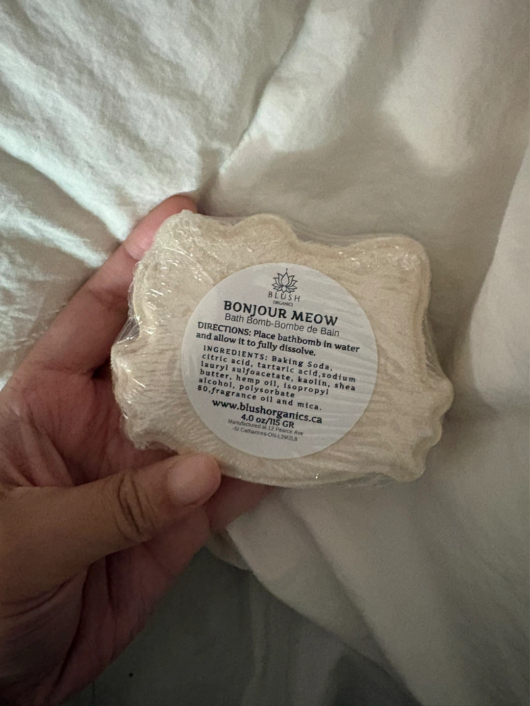 Blush Bonjour Meow Bath Bomb - photo 2