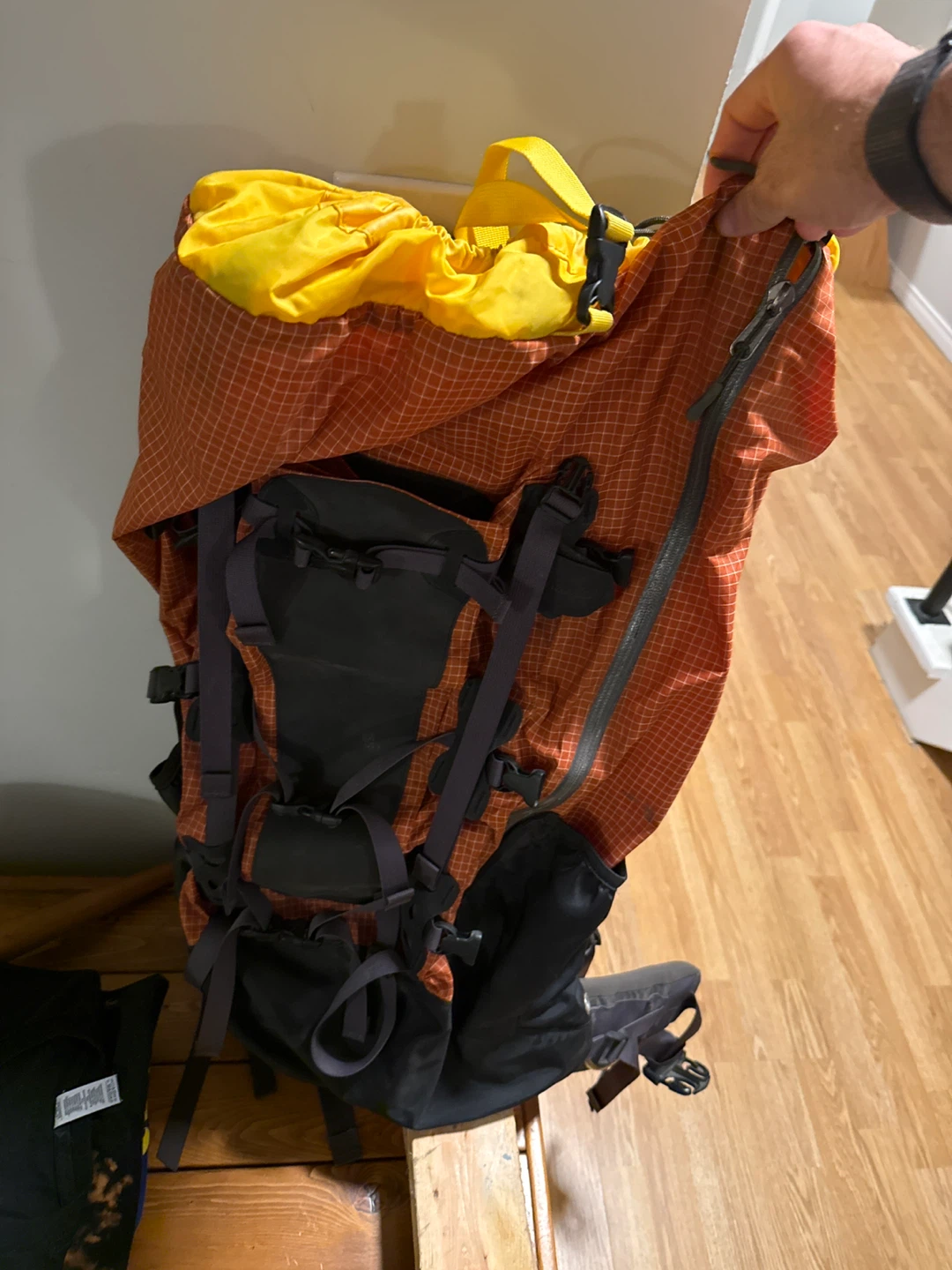 Hiking back pack — Ultralight Backpack Orange/Yellow