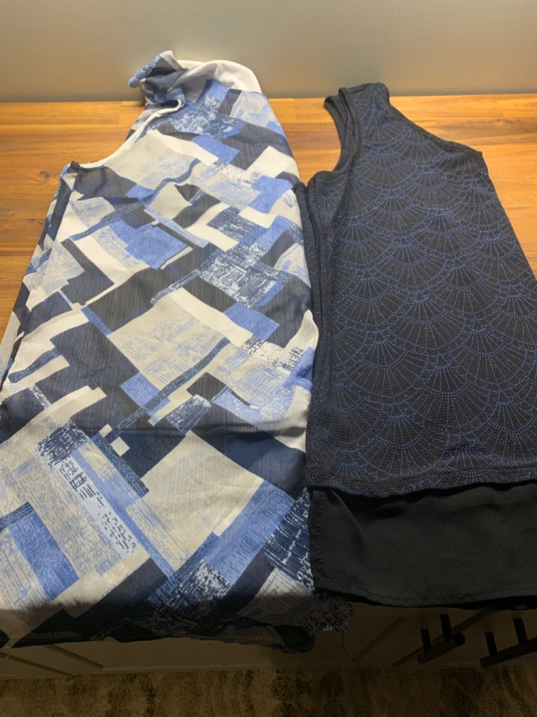 Women’s Tank Tops - photo 2