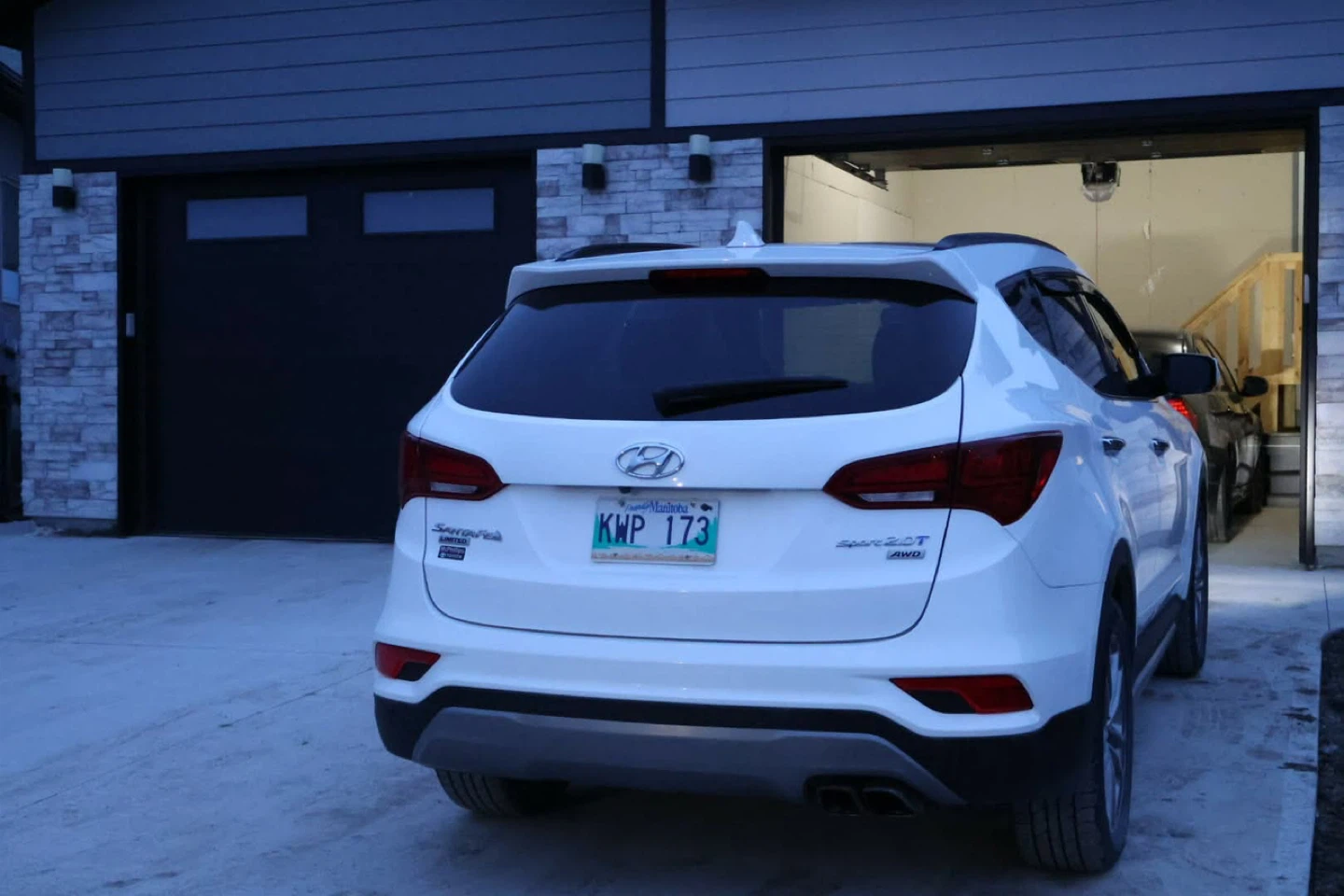 Hyundai Santa Fe Limited Sport 2.0T AWD SUV - photo 4