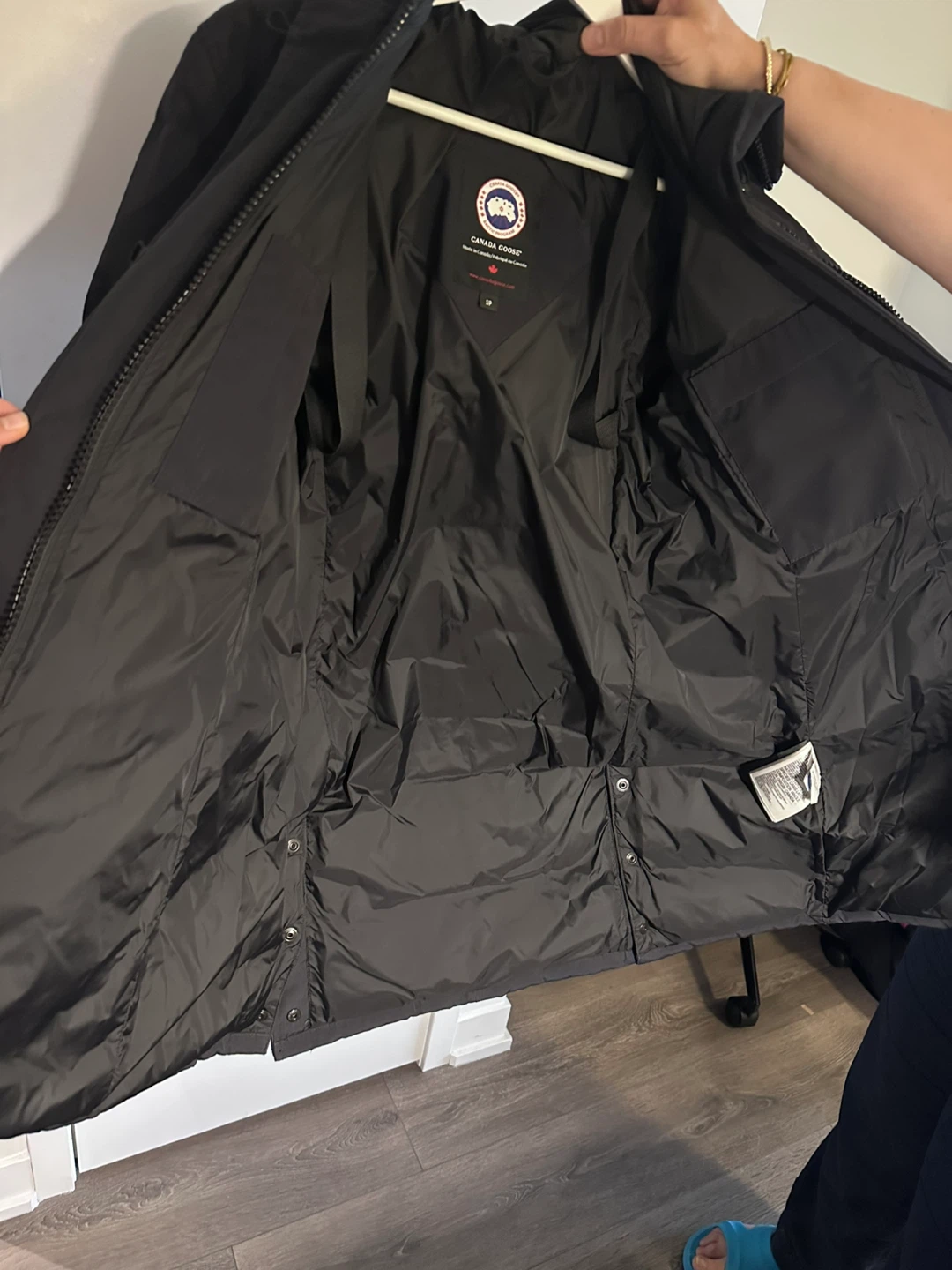 Canada Goose Parka Size Small - photo 3