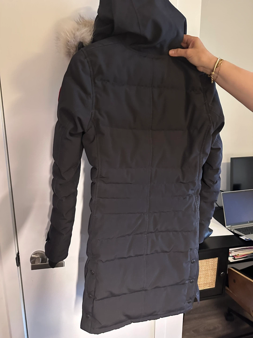 Canada Goose Parka Size Small - photo 2