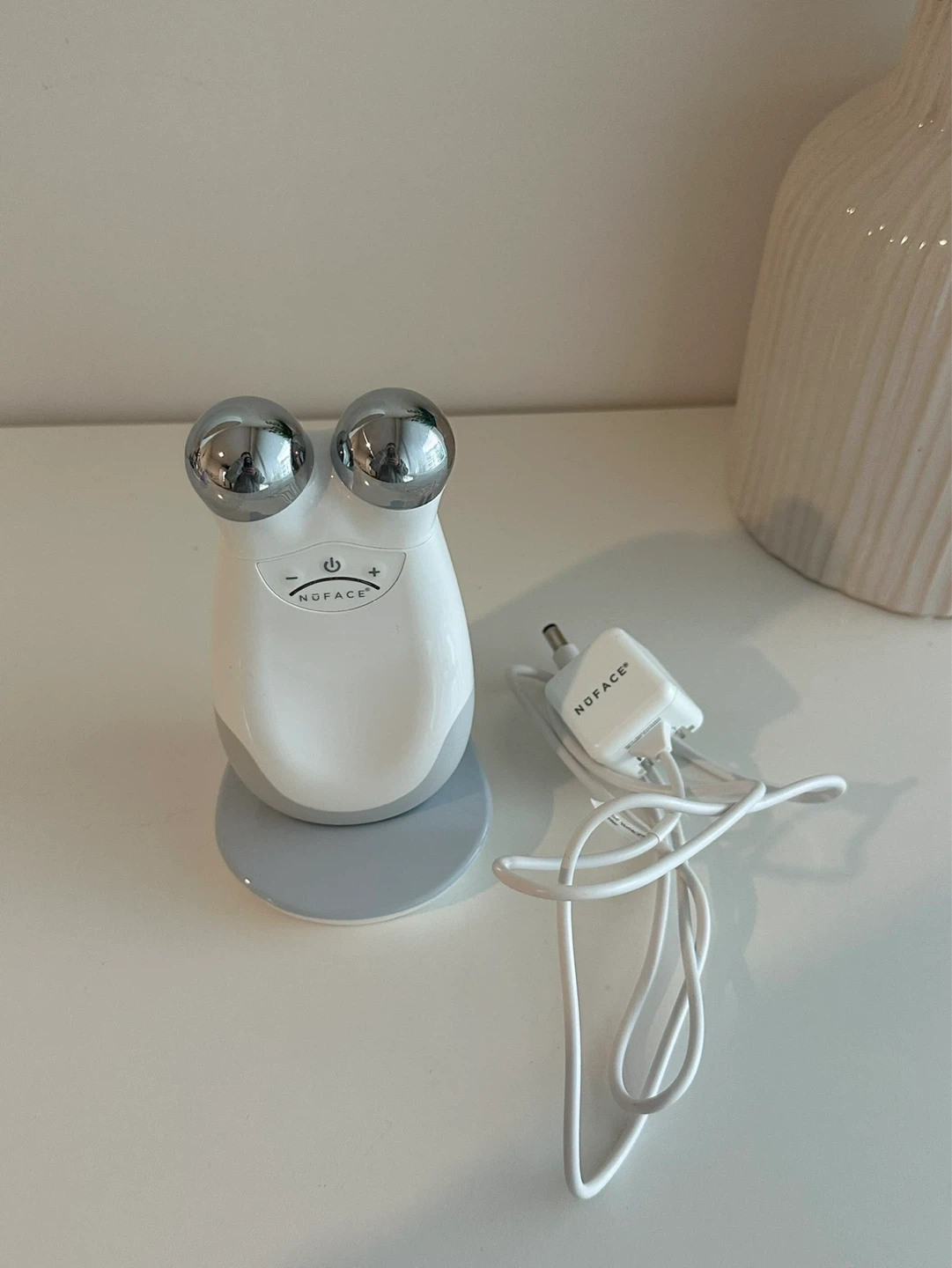 NuFACE Trinity Facial Toning Device