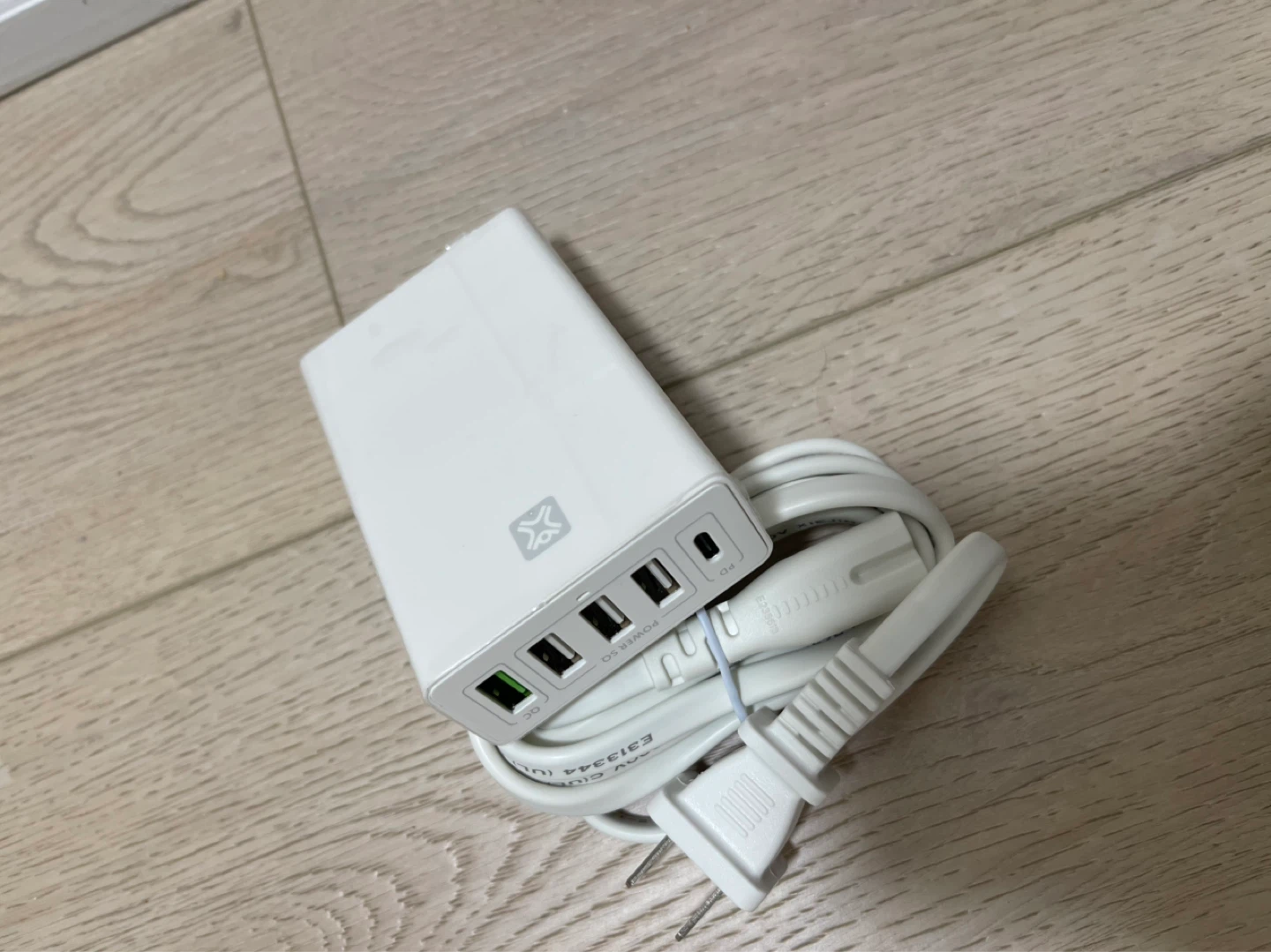 XtremeMac Power Travel Charger 60W Multifunction - photo 3