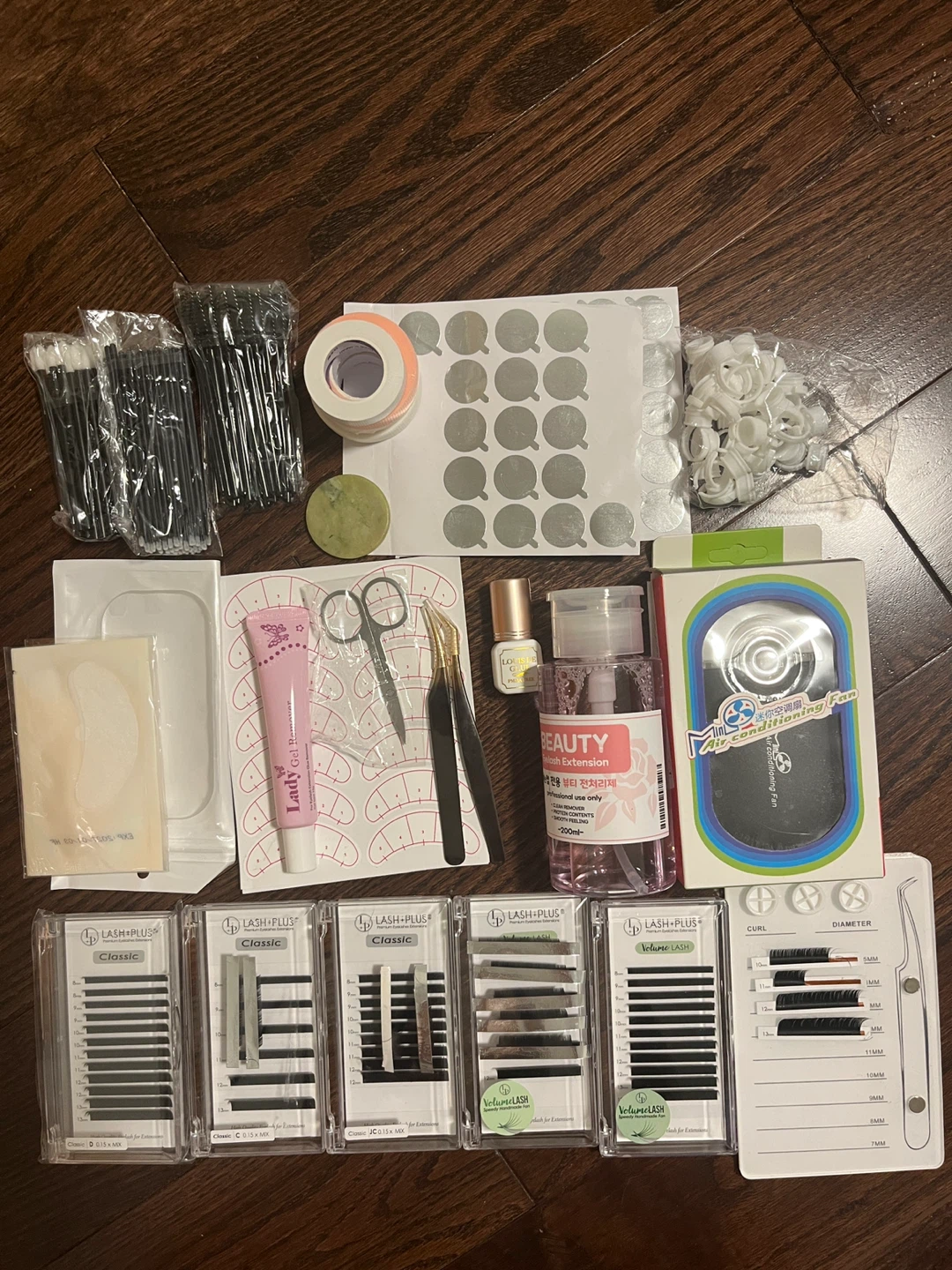 Lash Extension Kit with Mannequin Head