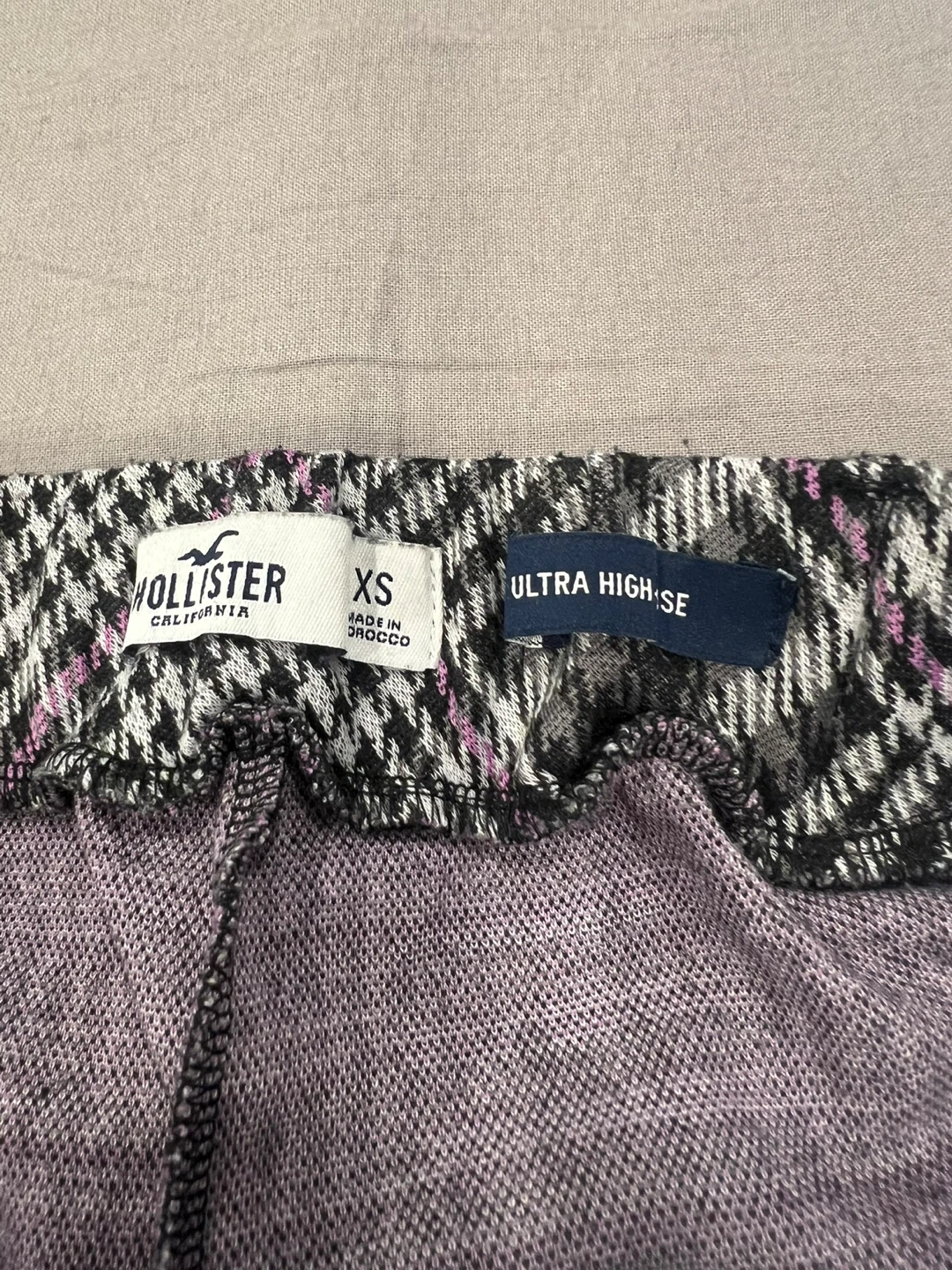 Hollister Ultra High-Rise Pants - XS - photo 3