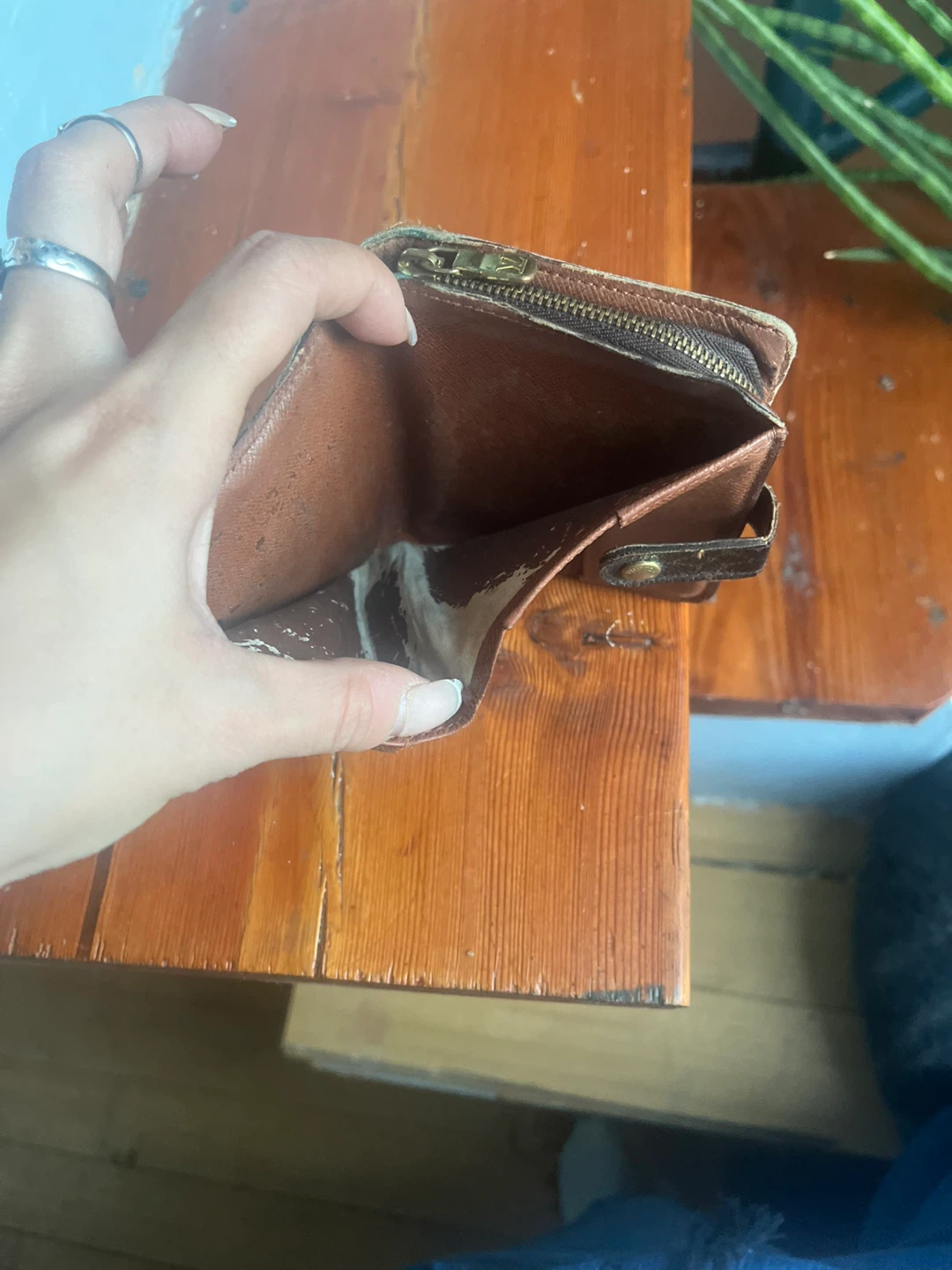 Louis Vuitton Monogram Canvas Bifold Wallet - photo 2