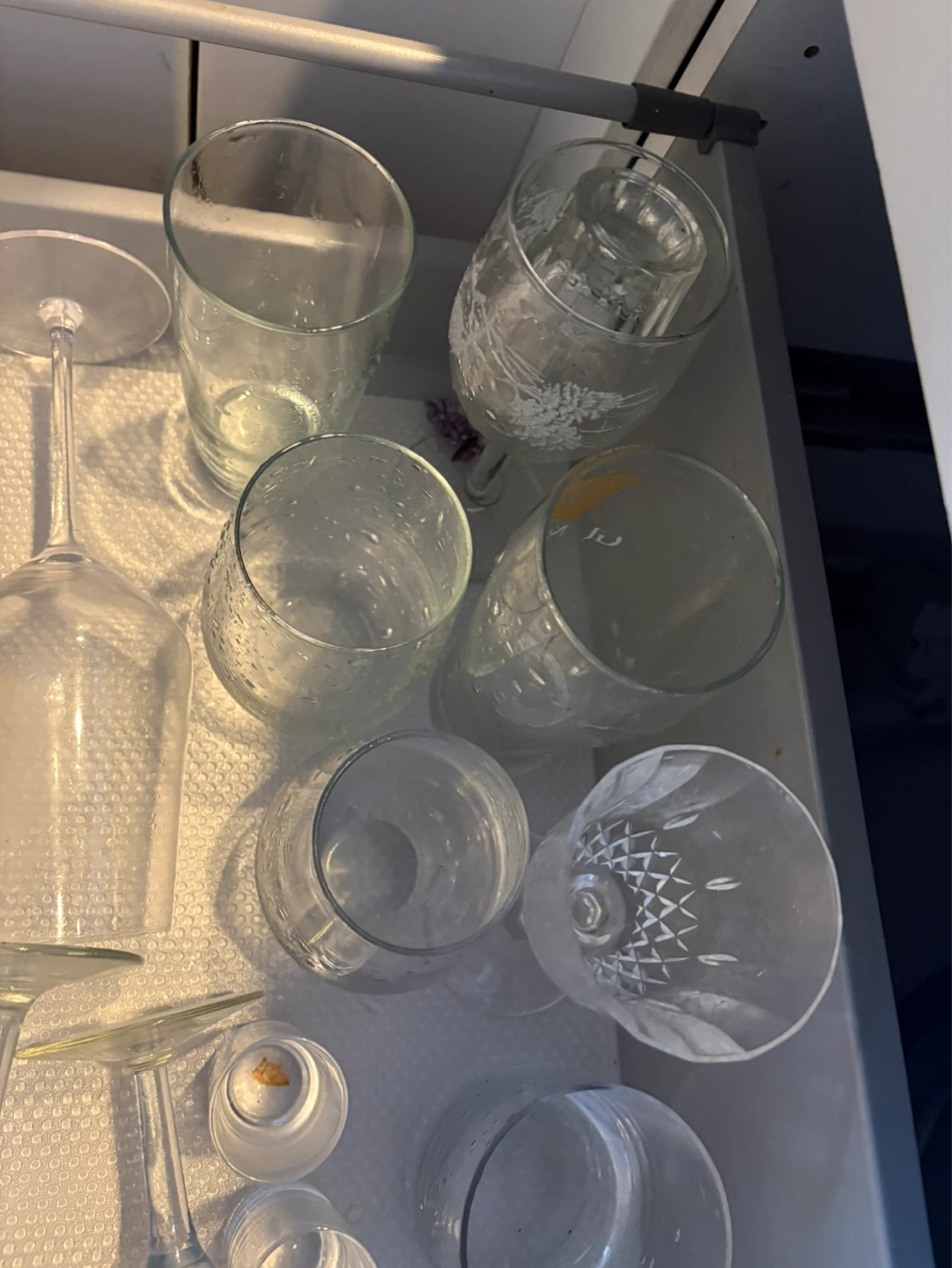 Assorted Wine Glasses and Tumblers 20 pieces - photo 3